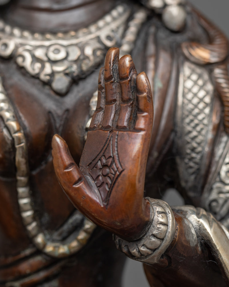 Laxmi Statue | The Embodiment of Prosperity and Grace