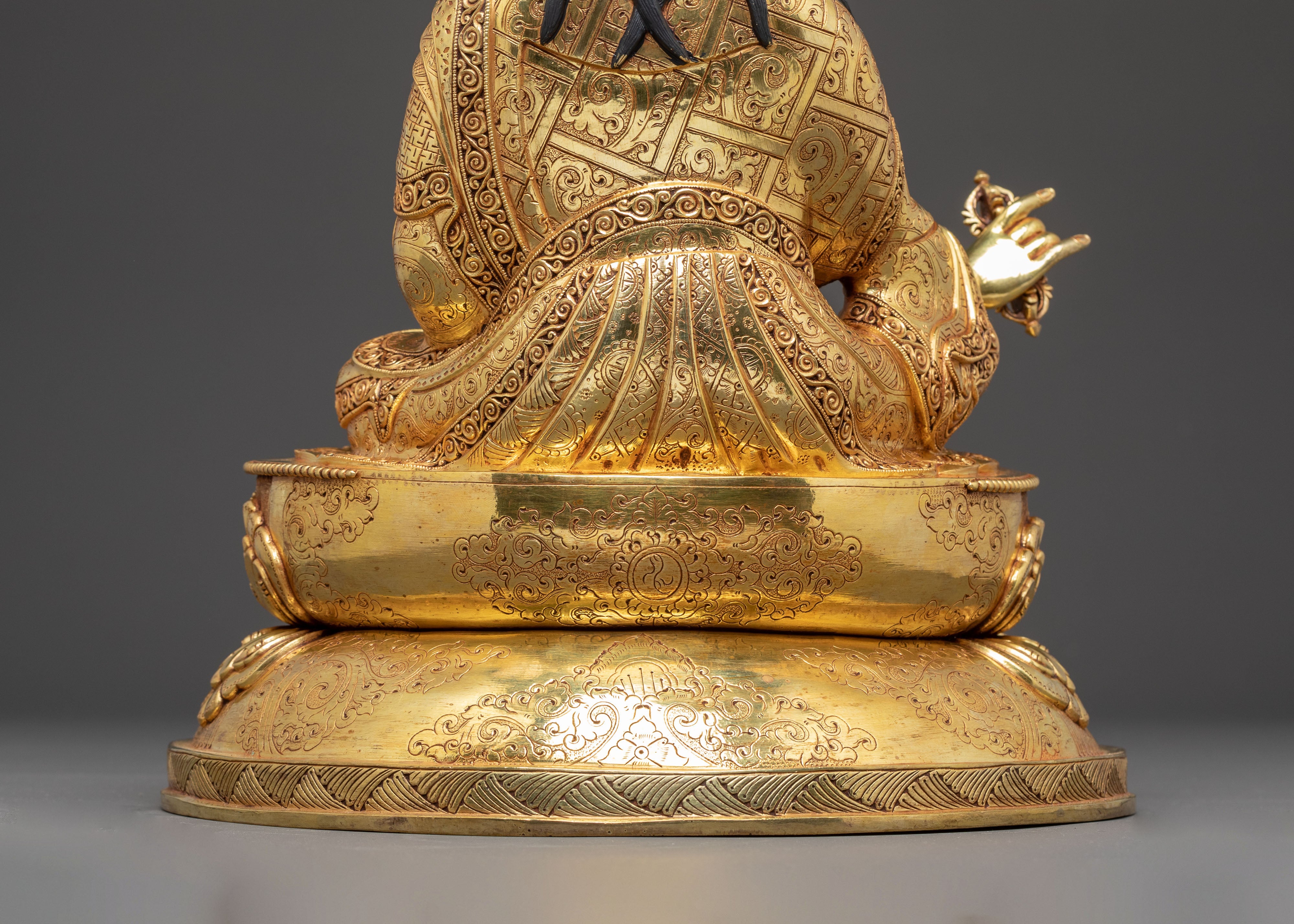 Sacred Statue of Guru Padmasambhava | Founder of Tibetan Buddhism