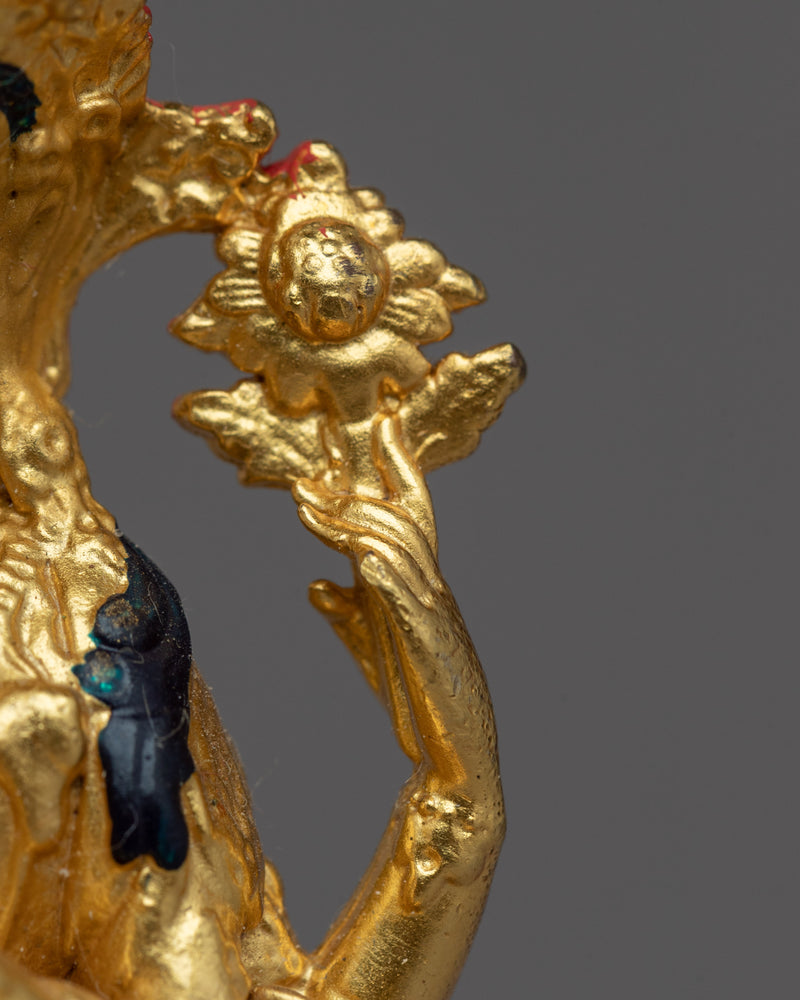 Tiny Chenrezig Statue | A Petite Beacon of Compassion and Love