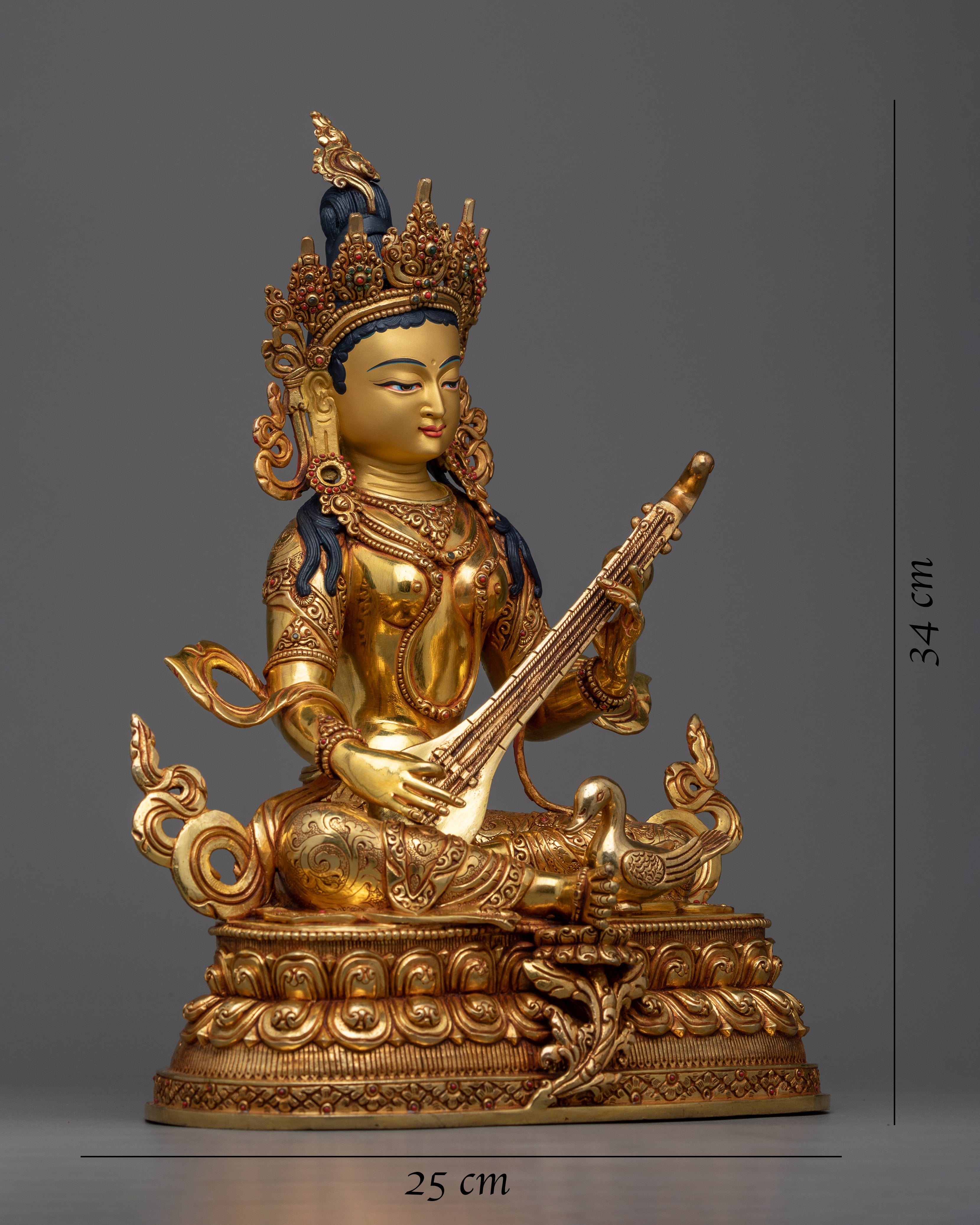 saraswati-hindu-statue