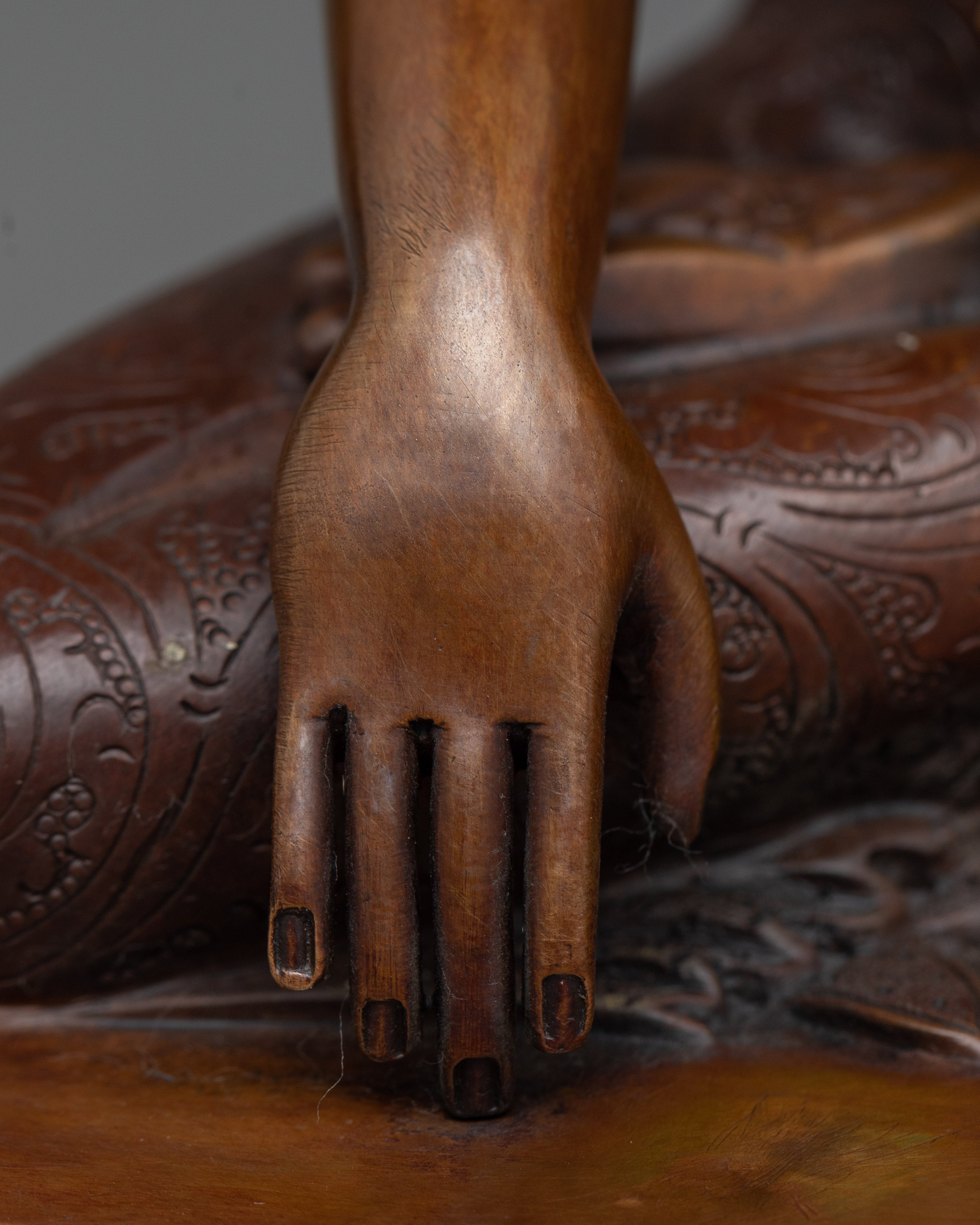 Figurine of Shakyamuni Buddha | Founder of Buddhism, Enlightened One