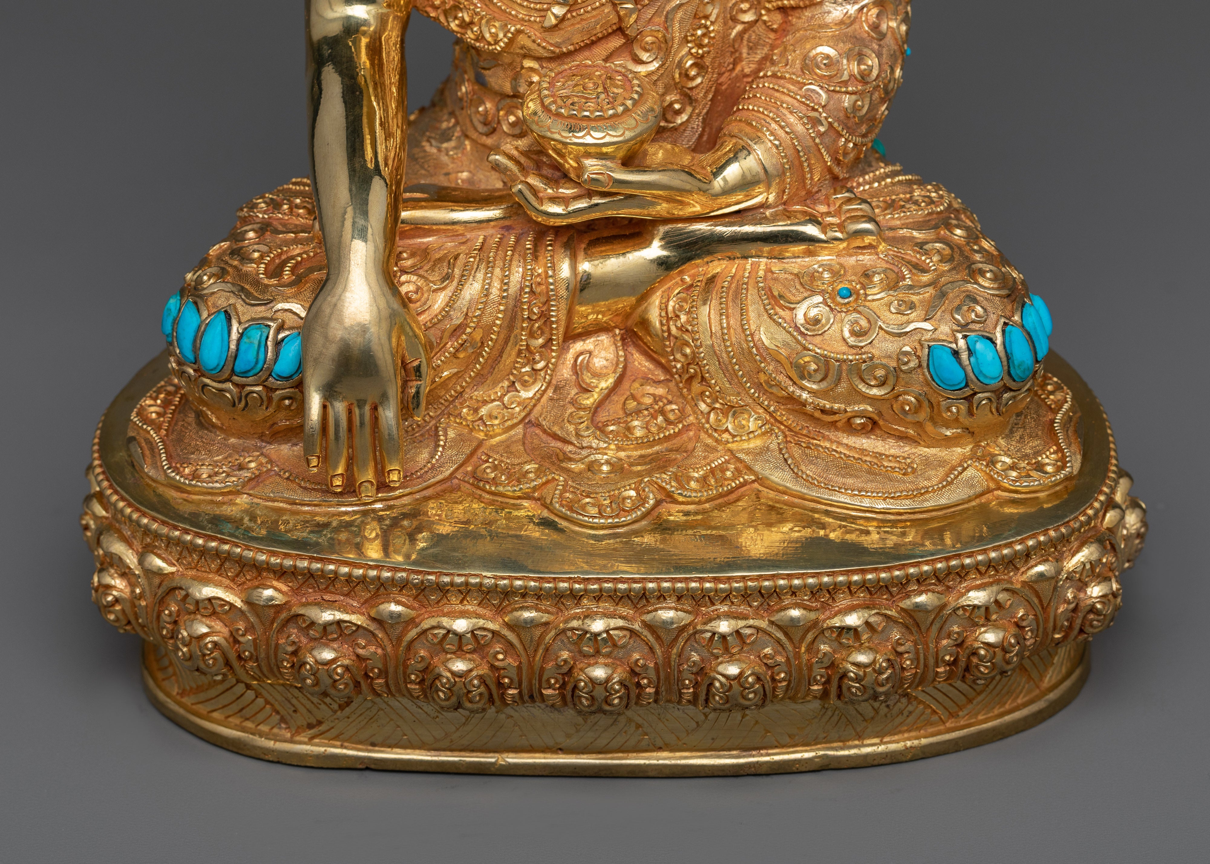 Elegant Shakyamuni Statue for Shrine Decor | Spiritual Sculpture of Lord Gautam Buddha