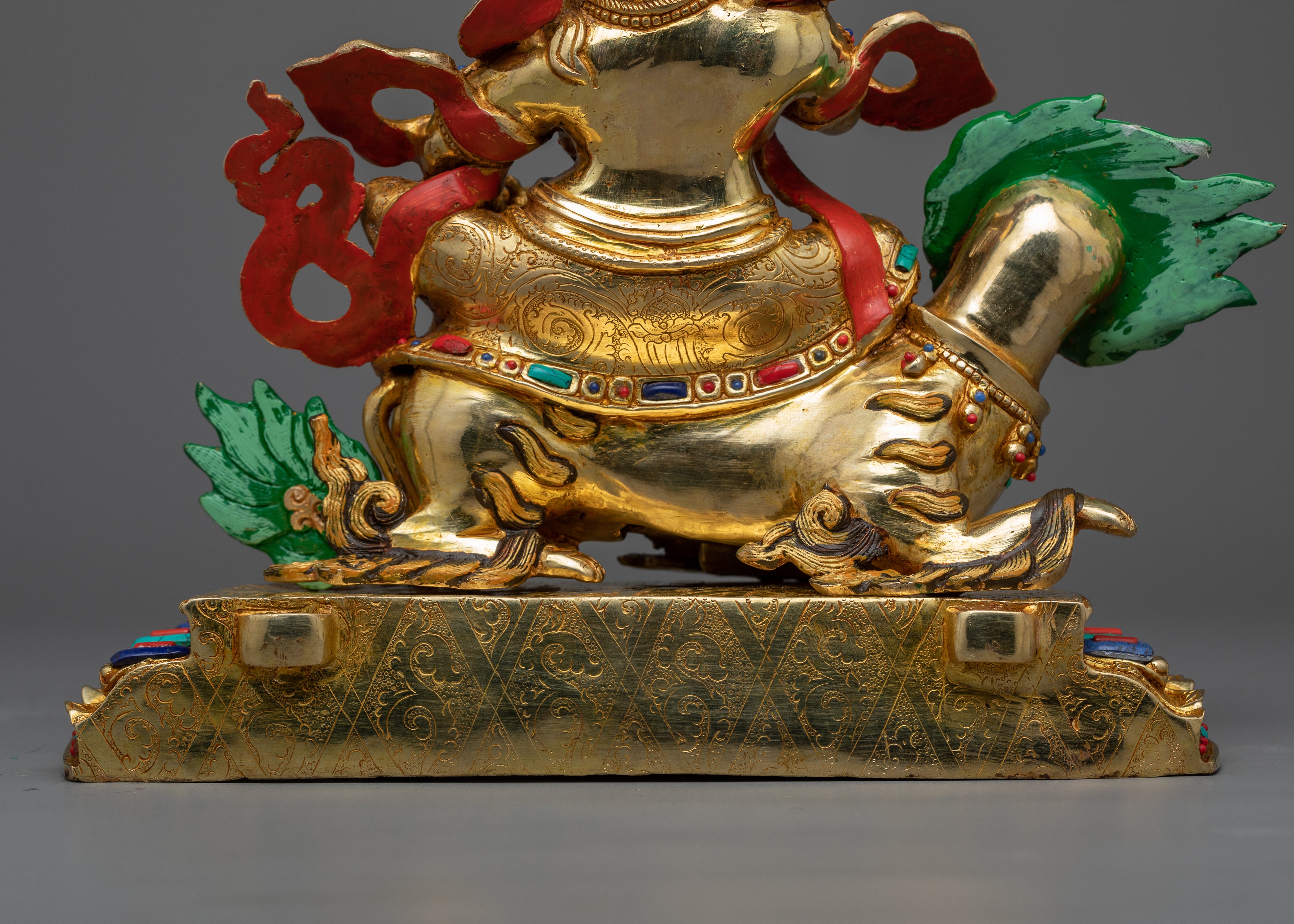 Wealth Deity Namtoshe Sculpture | Discover Affluence and Prosperity