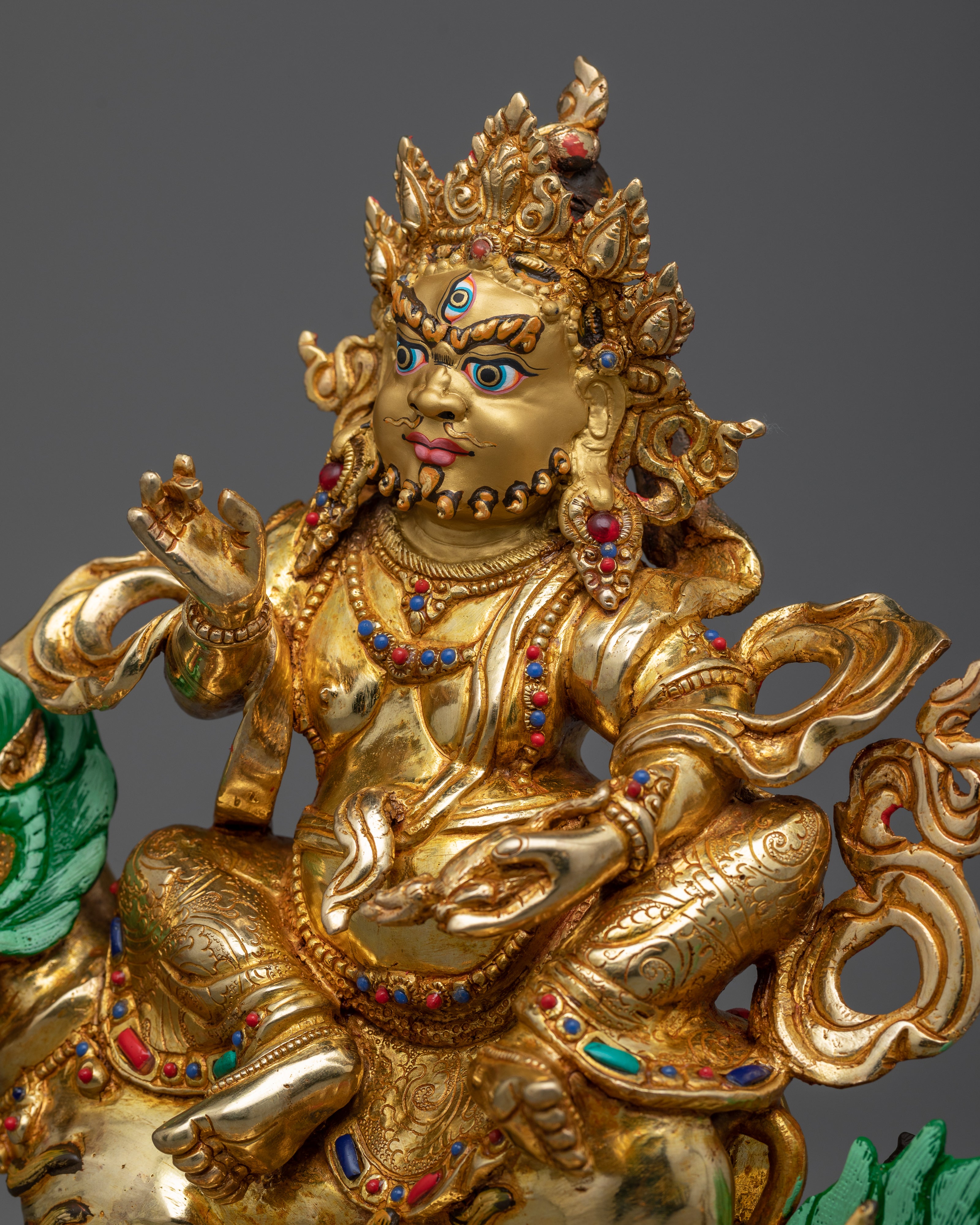 Wealth Deity Namtoshe Sculpture | Discover Affluence and Prosperity