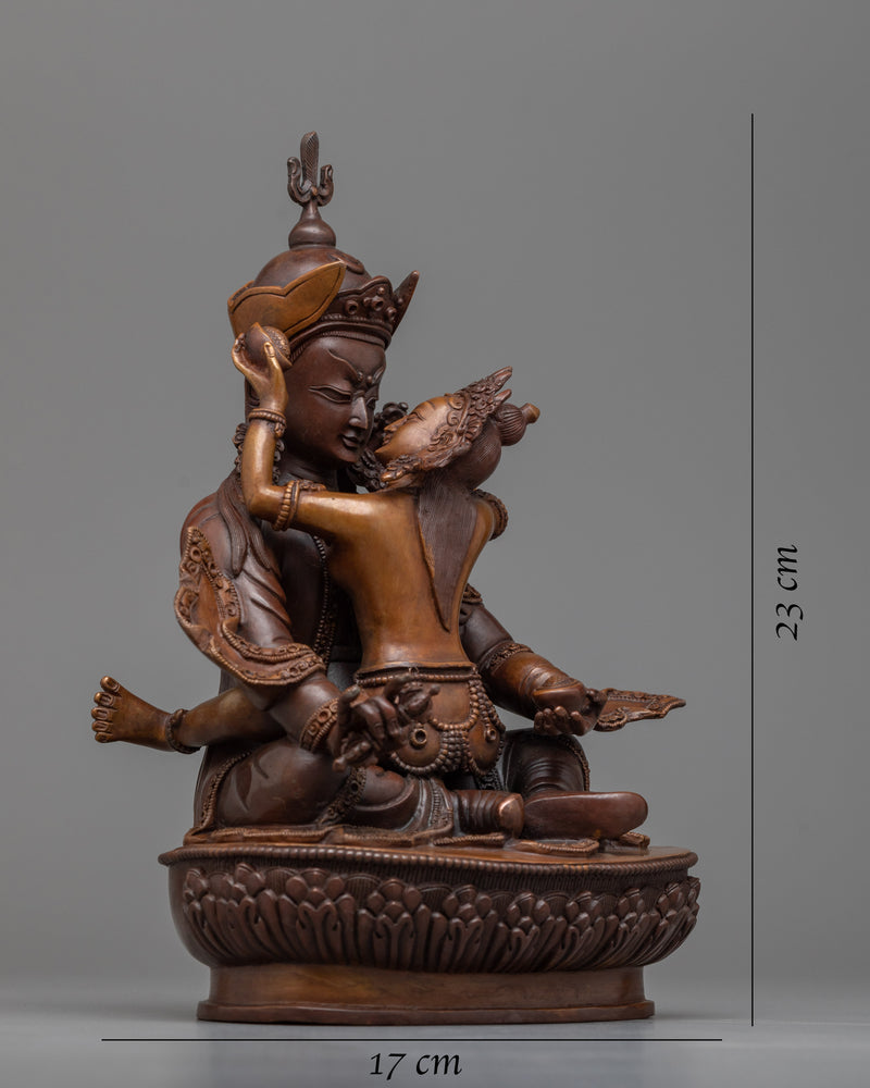 guru-rinpoche-consort-statue