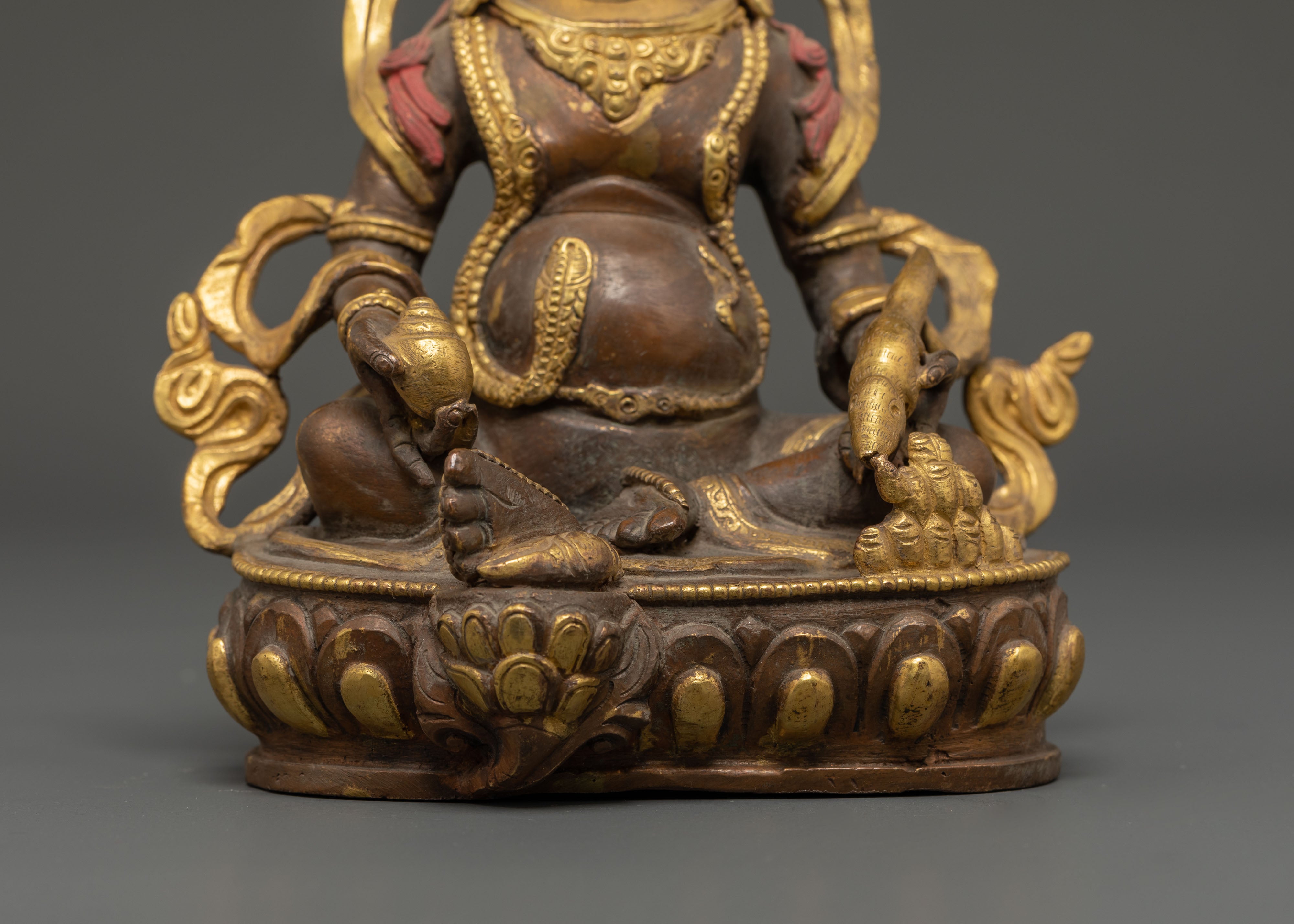 Sculpture of Abundance Icon Lord Dzambhala | Protector of Wealth
