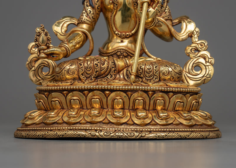 Dukar - The Protectress' Elegance | Triple Layer Gold Gilded Elegance