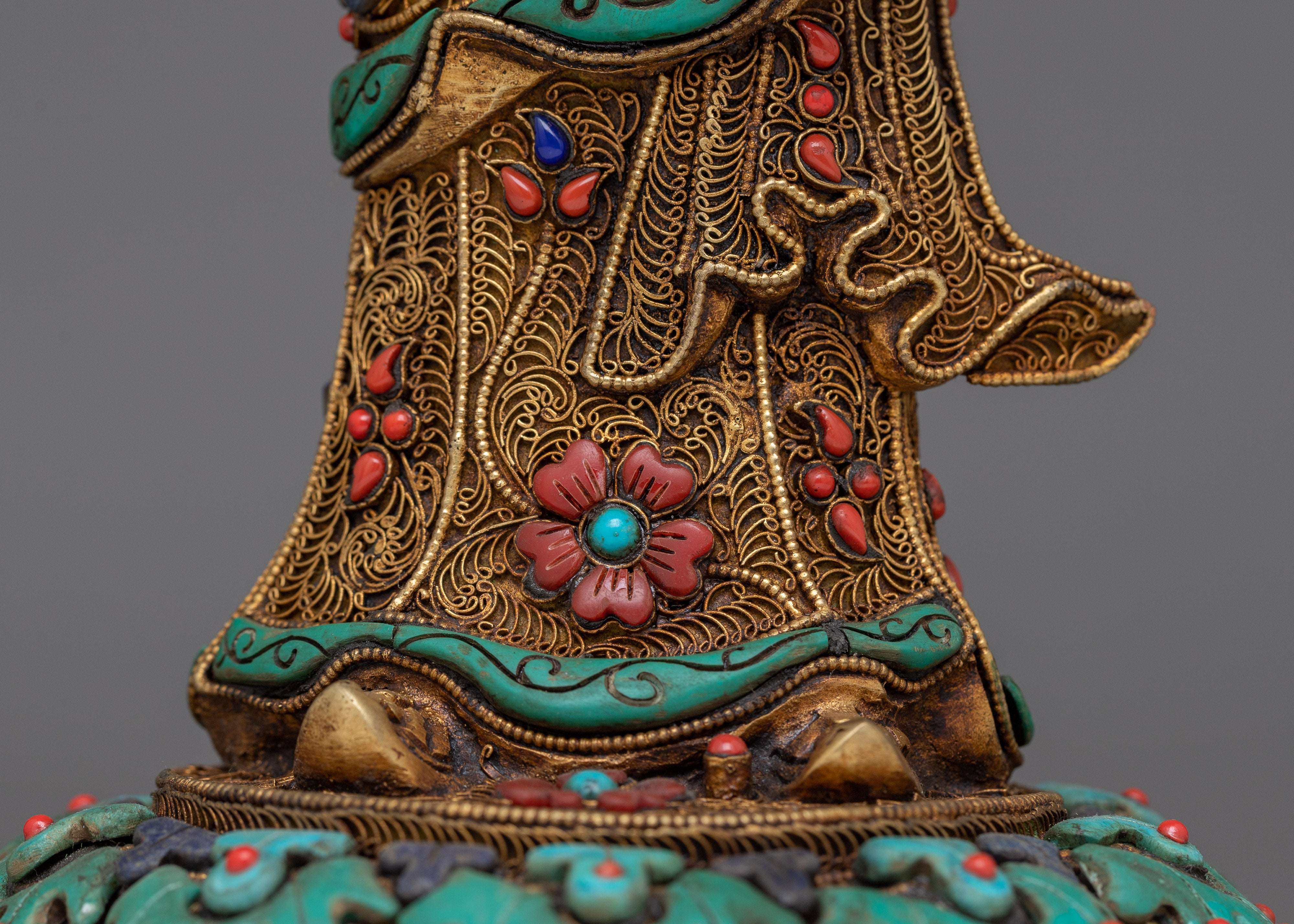 Standing Guru Rinpoche Sculpture | Presence of Padmasambhava