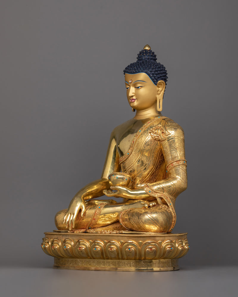 seated-shakyamuni-buddha-sculpture-for shrine