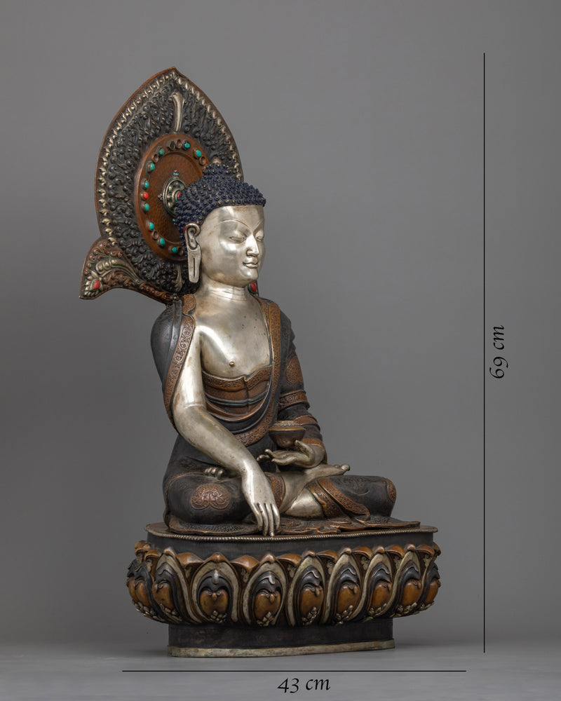 buddha-shakyamuni-seated-in-meditation