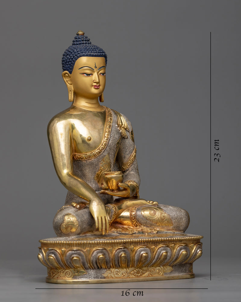 Sculpture of shakyamuni-buddha