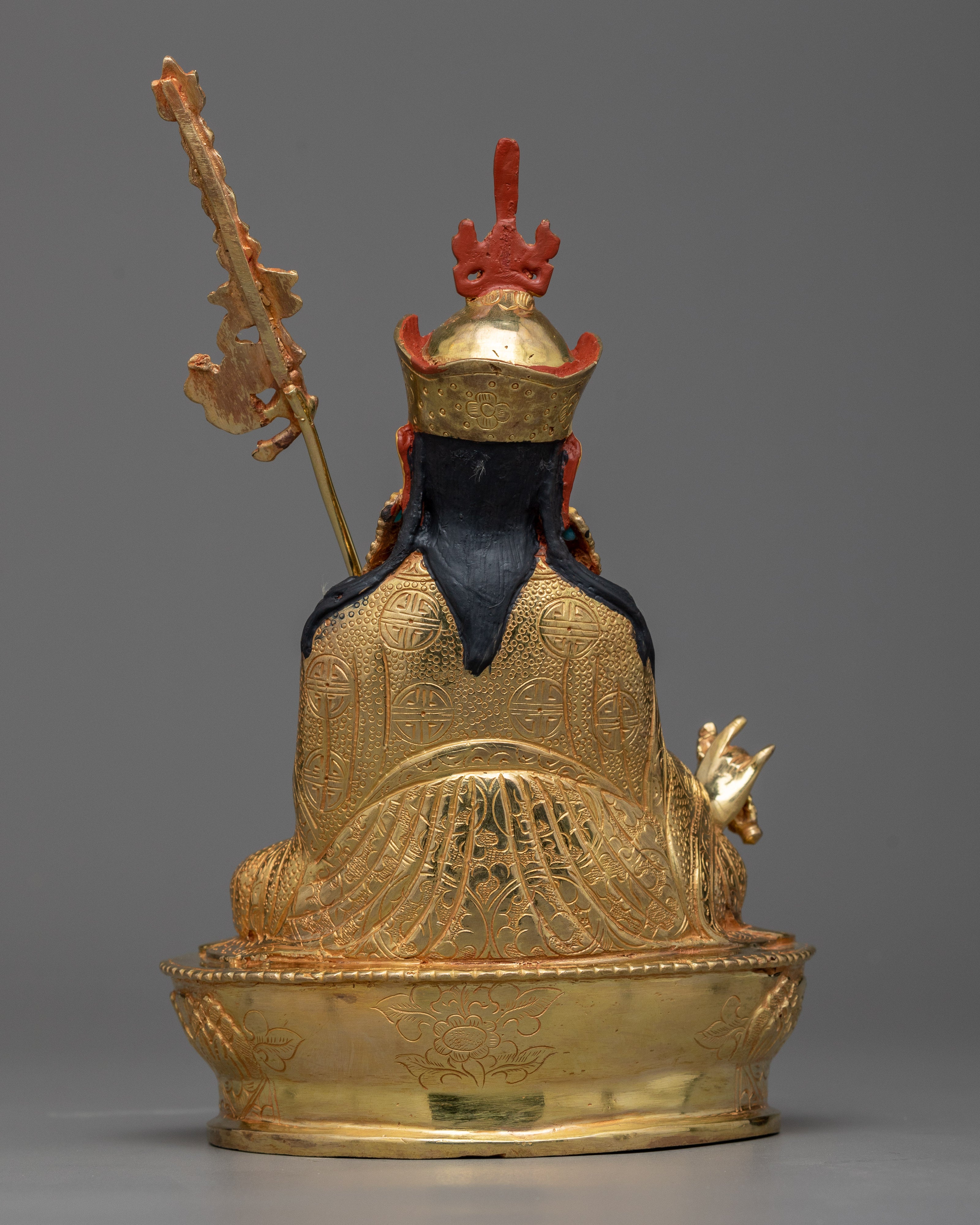 Guru Rinpoche Gold Gilt Statue | A Beacon of Tibetan Wisdom