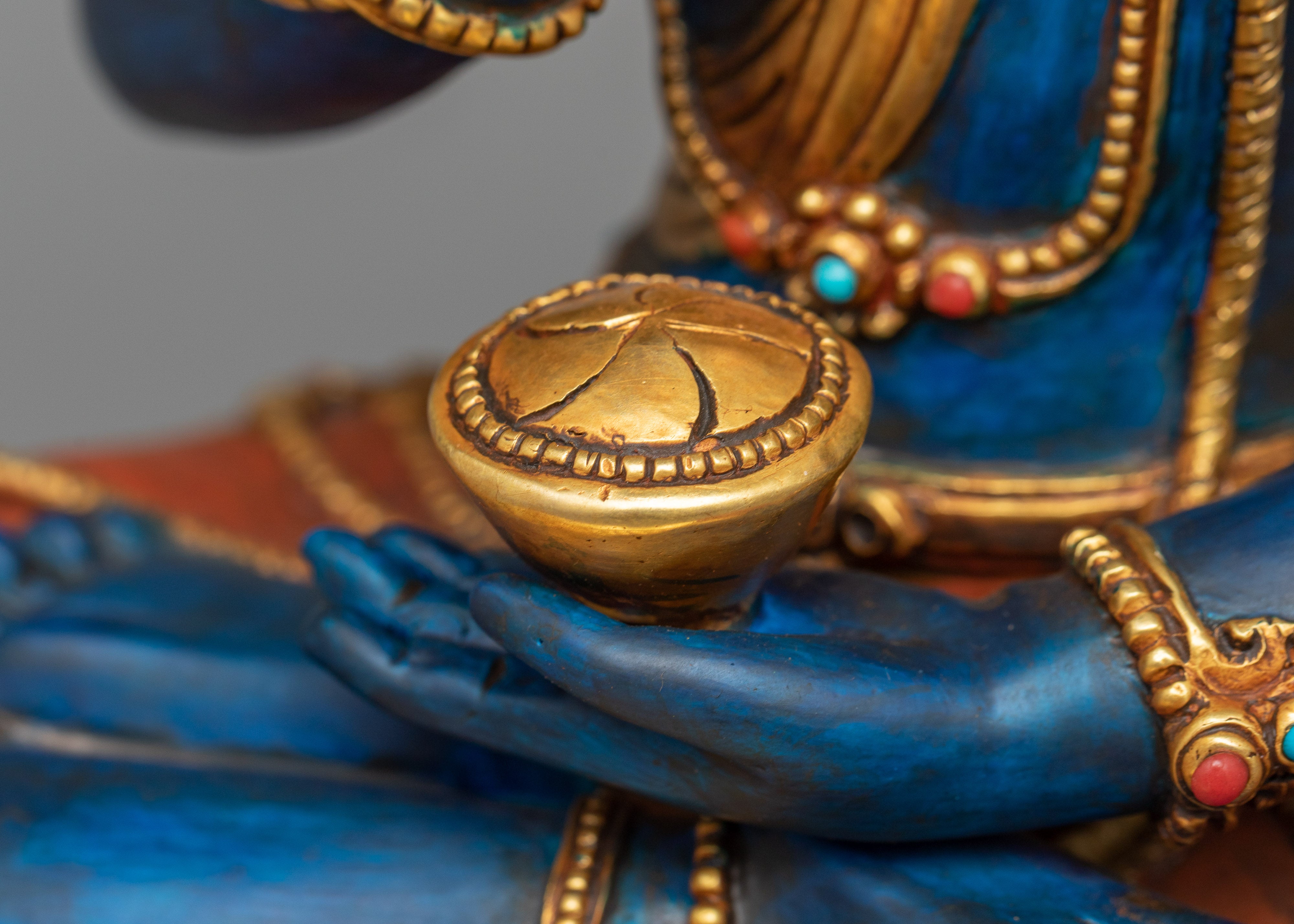 Amogasiddhi Buddha Statue | 24K Gold Gilded Embodiment of Fearlessness