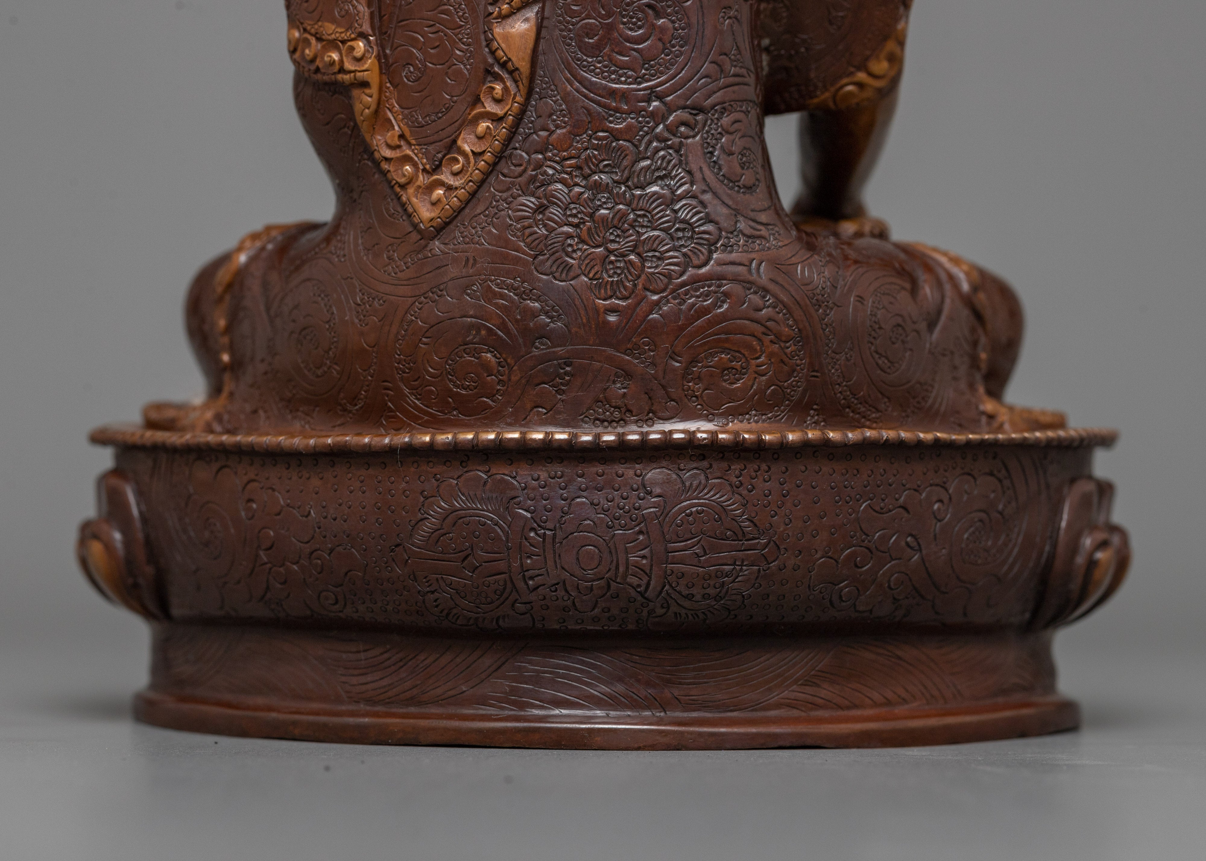 Serene Shakyamuni Buddha Oxidized Statue | A Symbol of Peace