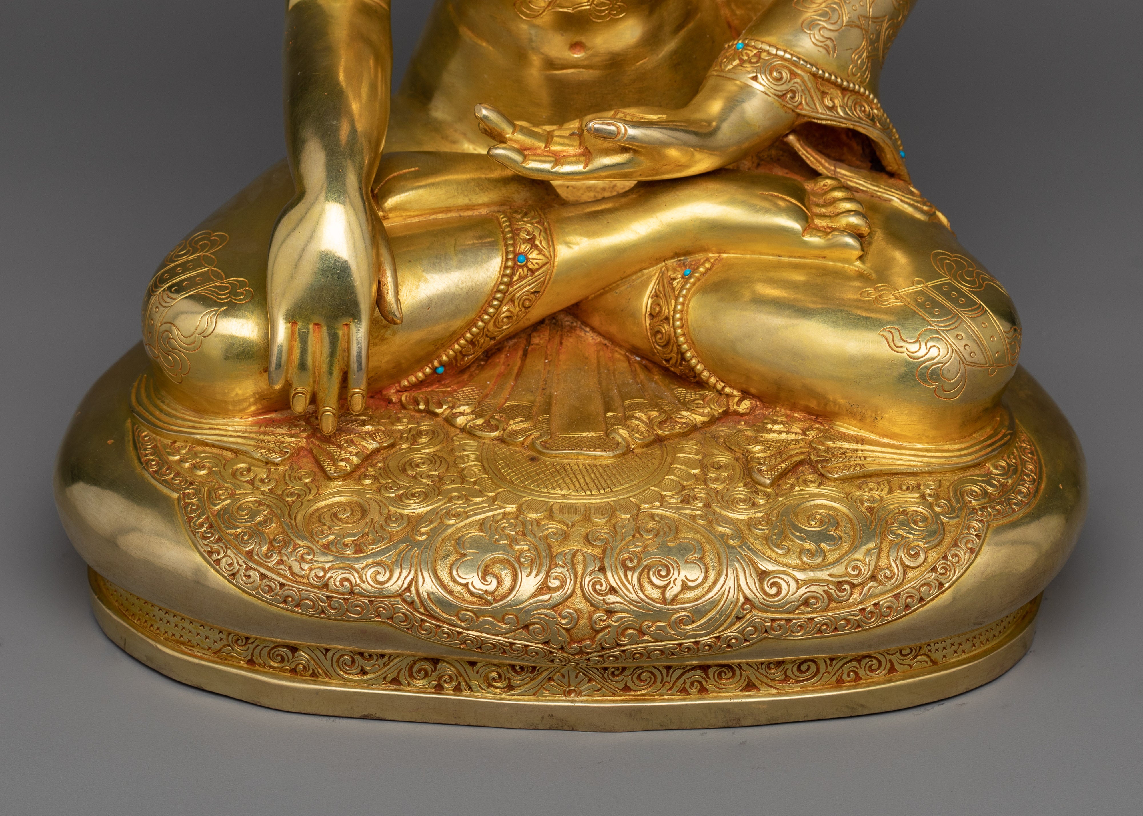 Siddhartha Gautama Buddha: The Enlightened One | 24K Gold Gilded Statue