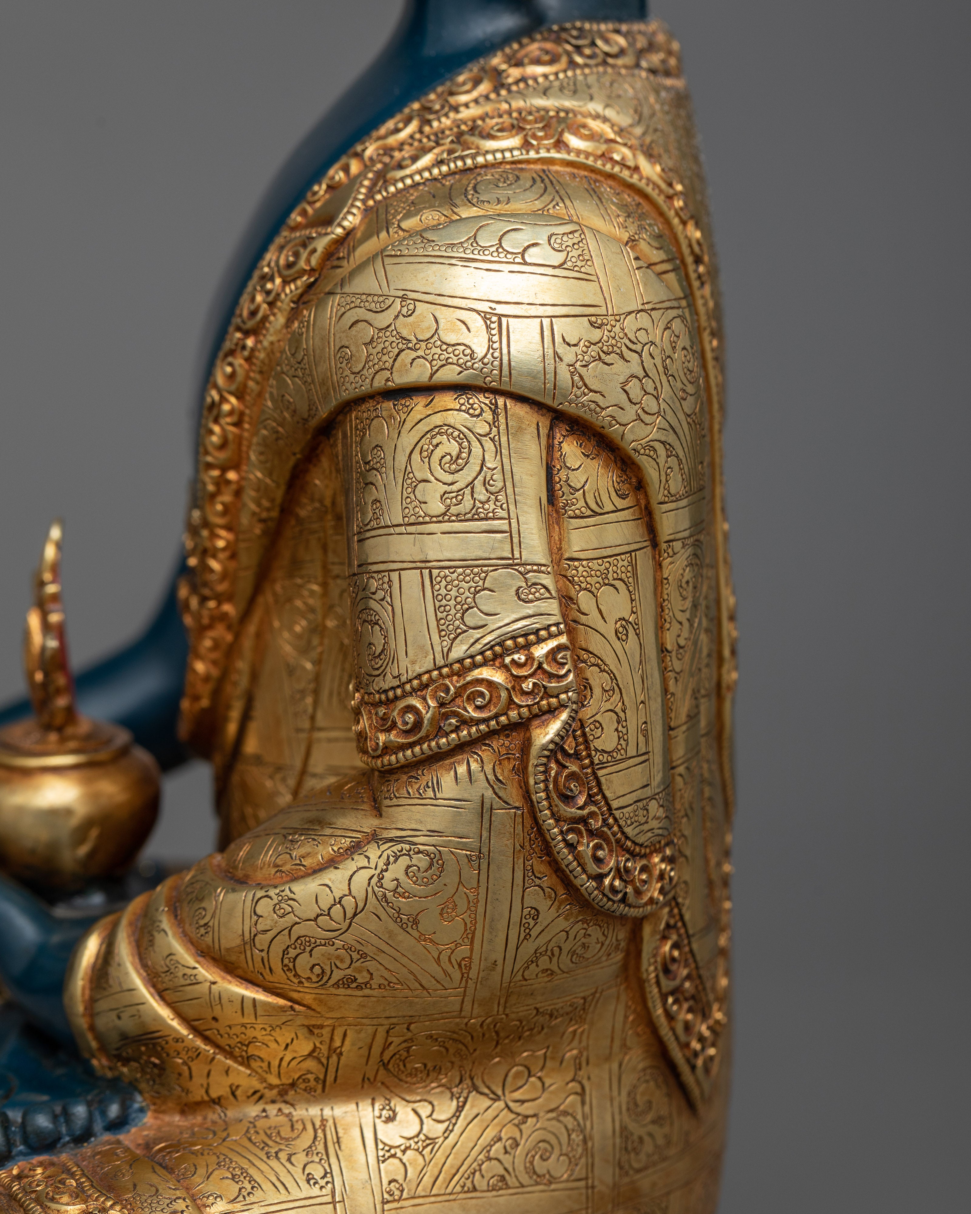 Blue Medicine Buddha Statuette | The Healer of Suffering