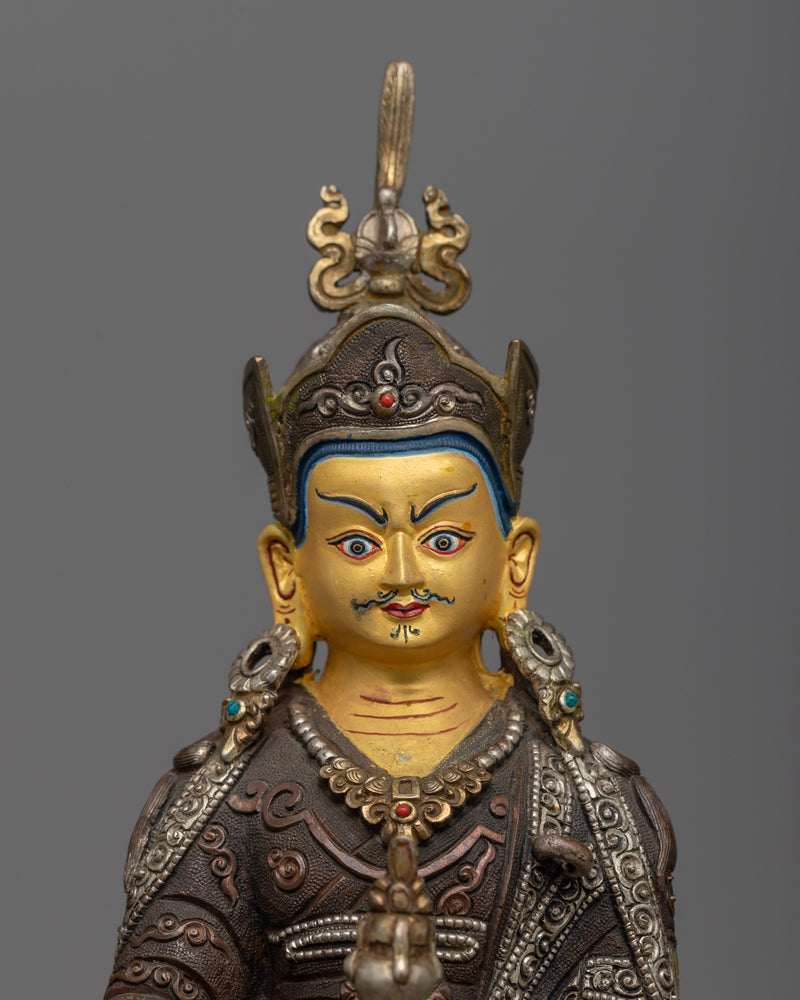 lotus-born-guru-rinpoche-sculpture