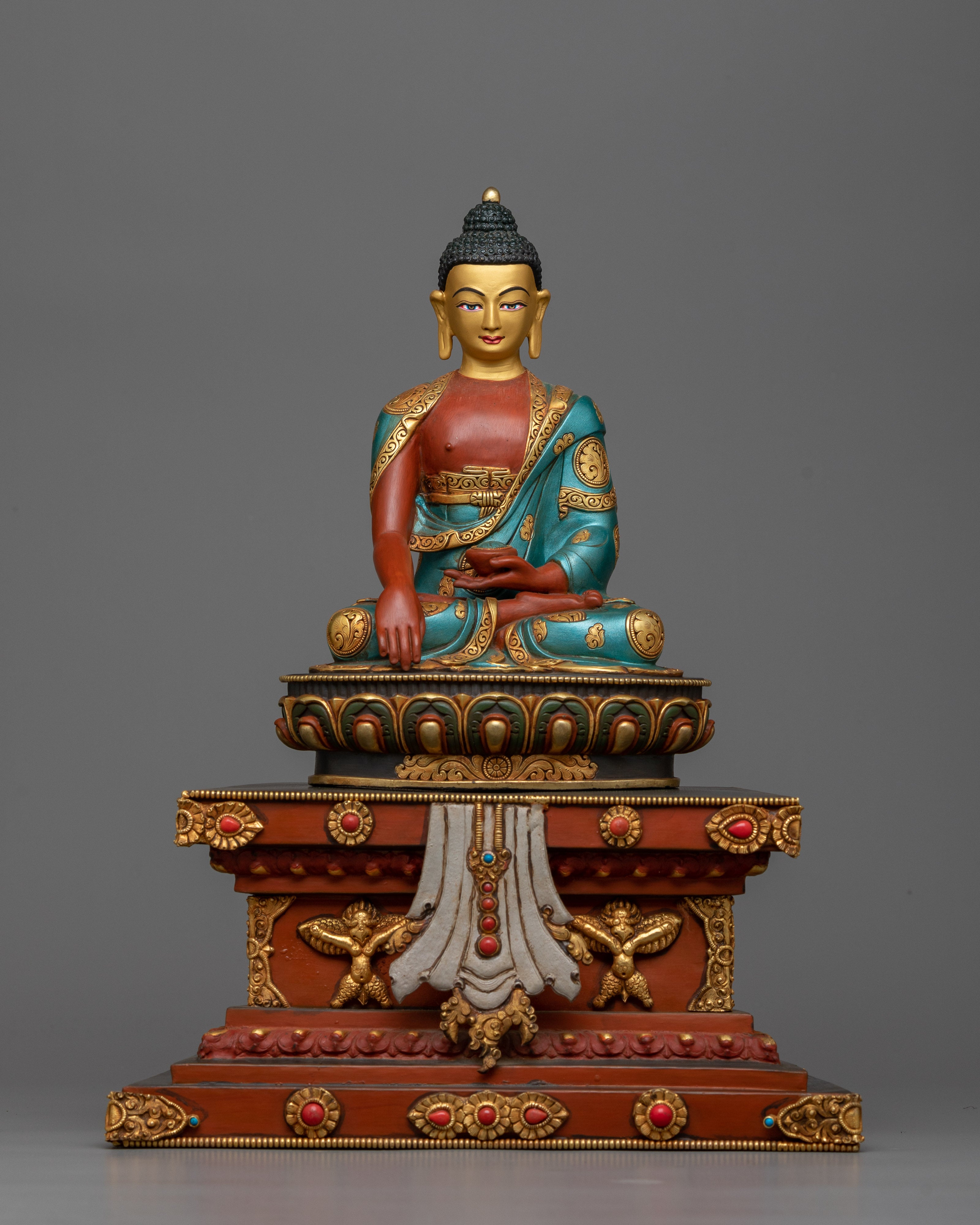 buddha-shakyamuni-on-throne