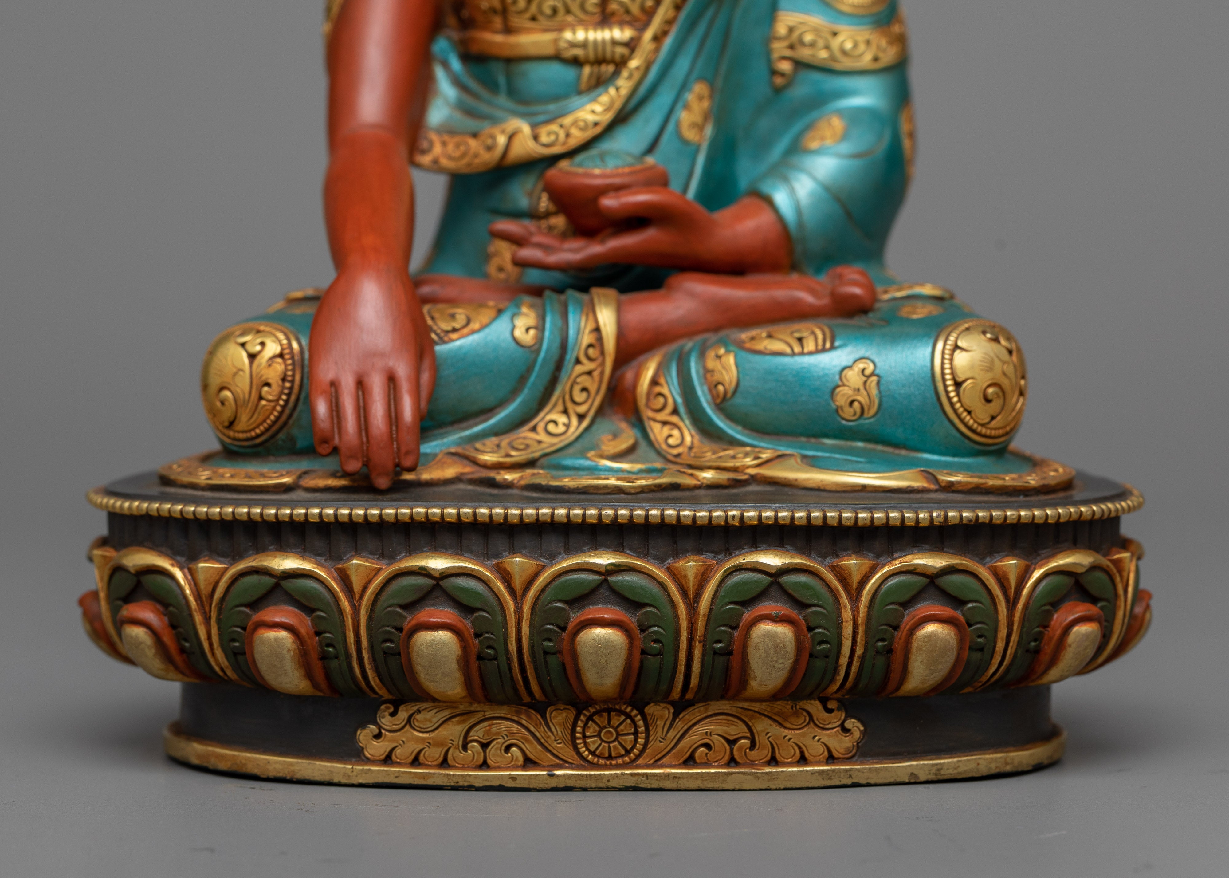 Divine Buddha Shakyamuni on Throne | Illumination of the Dharma