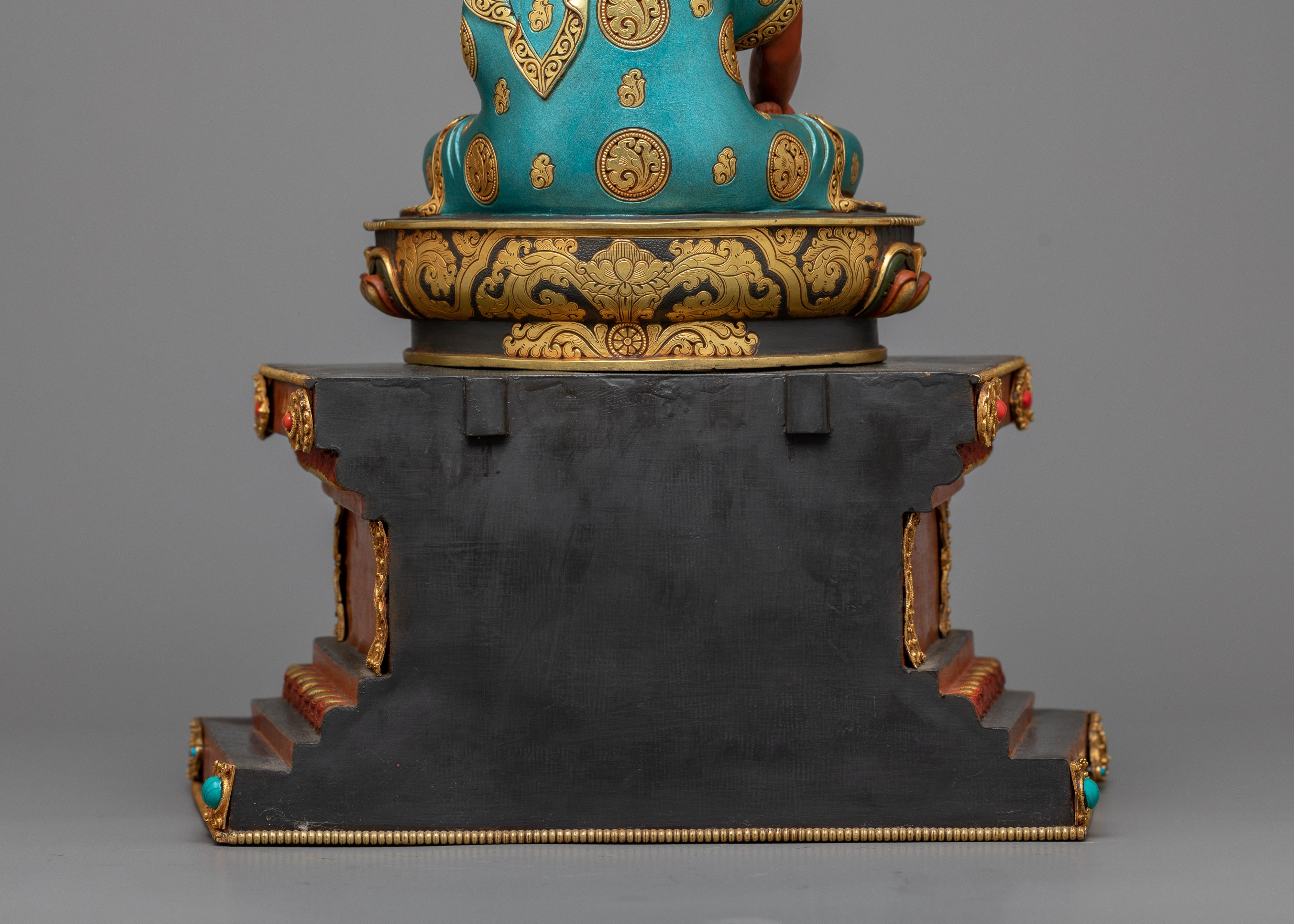 Divine Buddha Shakyamuni on Throne | Illumination of the Dharma