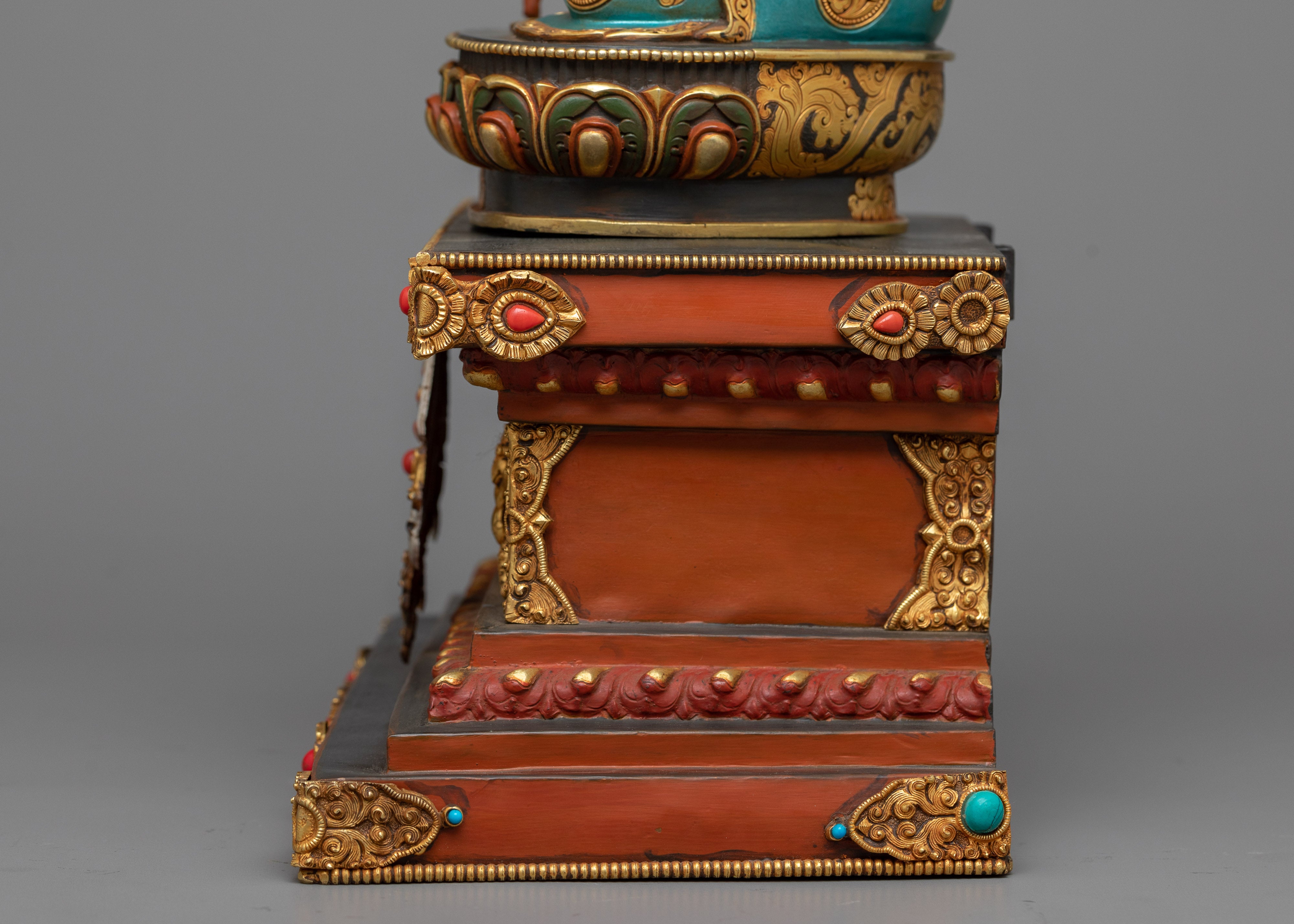 Divine Buddha Shakyamuni on Throne | Illumination of the Dharma