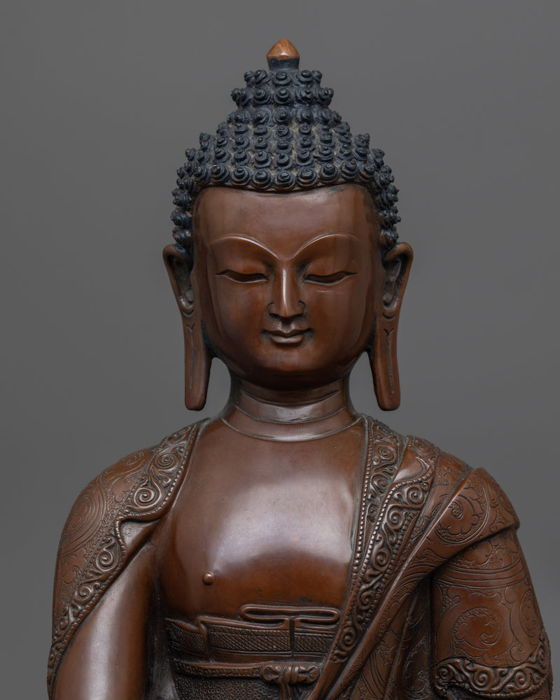historical-buddha-shakyamuni-sculpture