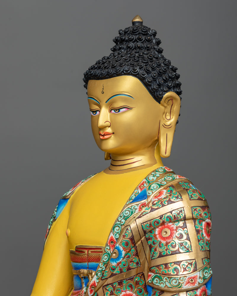 Spiritual sculpture of shakyamuni buddha