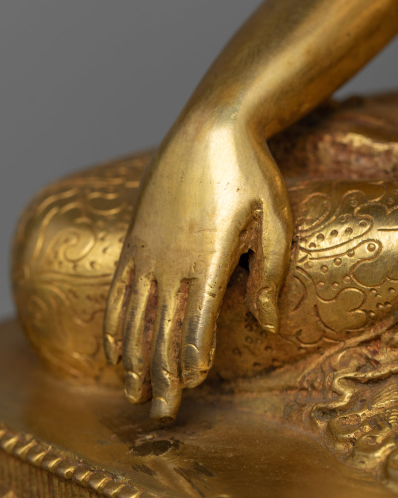 Buda Shakyamuni Statue | Embodying Spiritual Grace