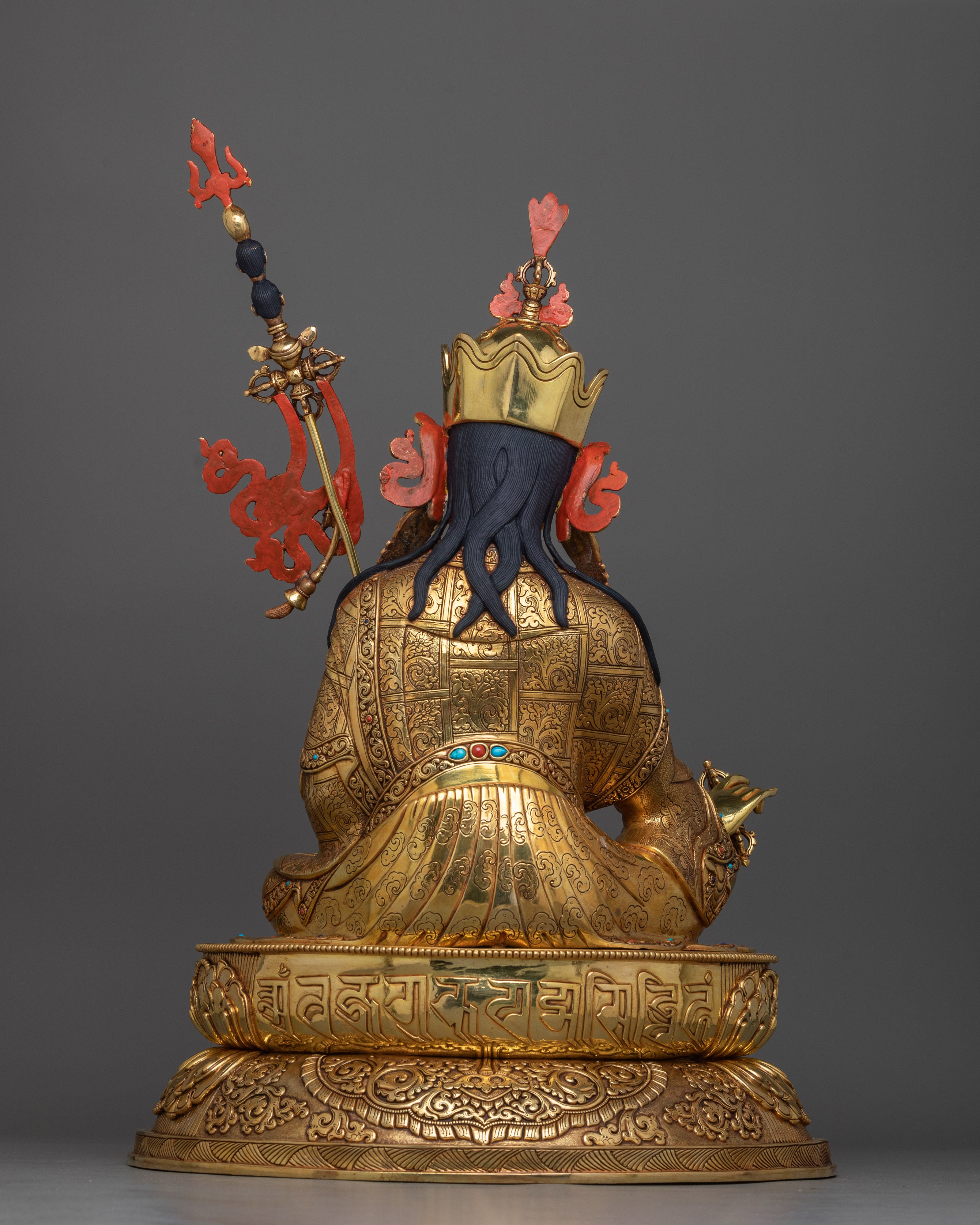 The Vajra Master Guru Rinpoche Statue | Manifestation of Spiritual Authority and Enlightenment