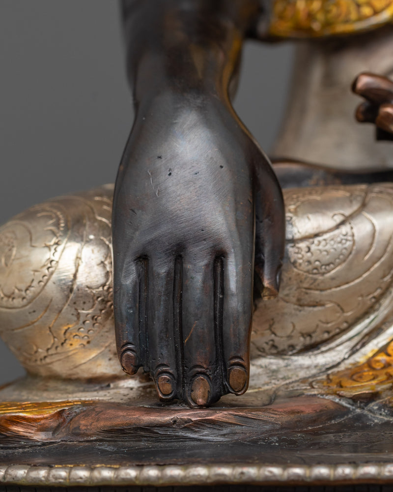 Peaceful Shakyamuni Buddha Statue | Essence of Serenity and Enlightenment