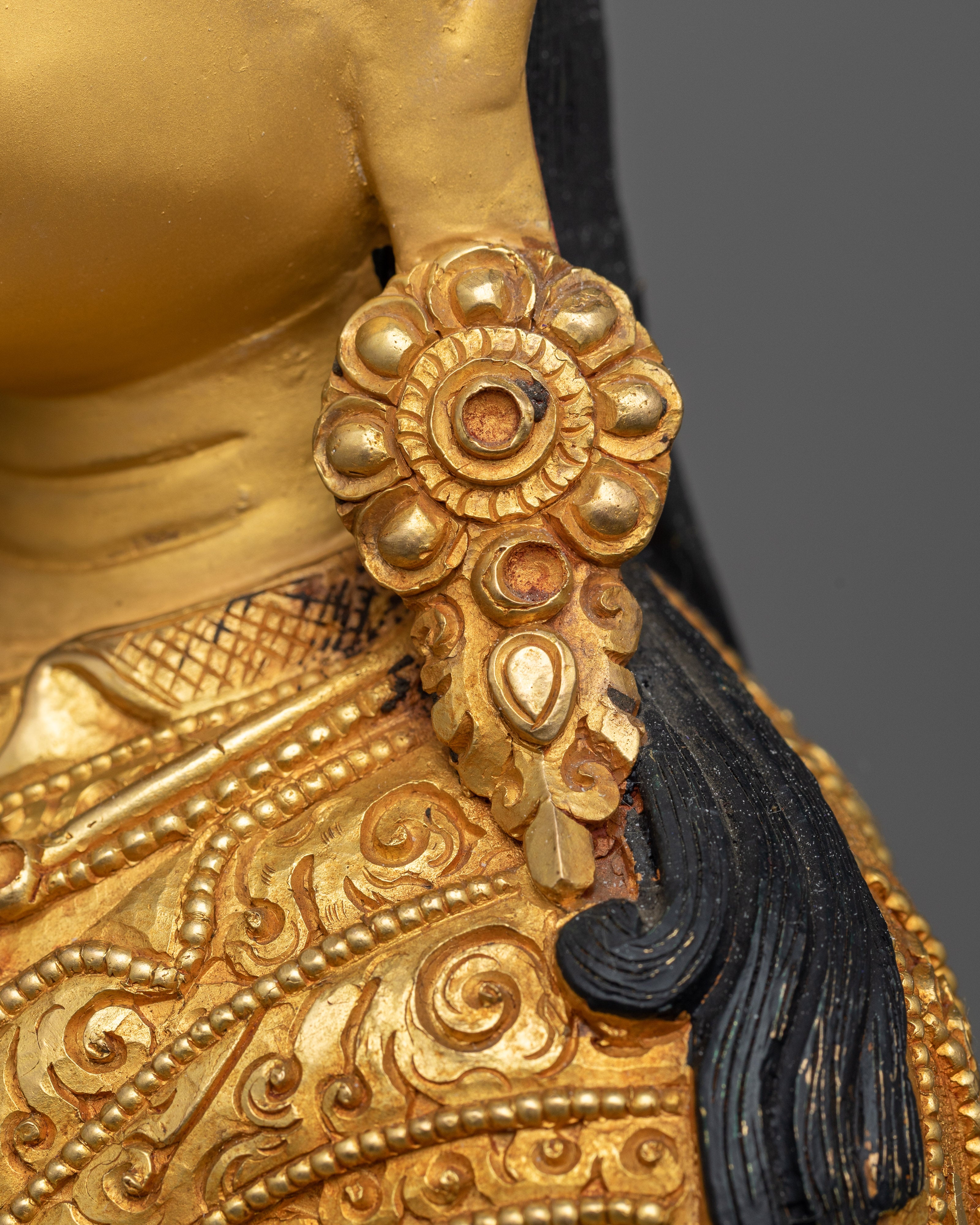 Gyalpo Rinpoche Statue | Enshrined in Opulent Majesty and Spiritual Grace