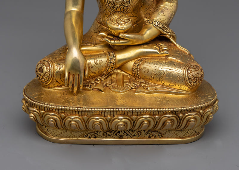 Namo Shakyamuni Buddhah Statue | The Essence of Reverence