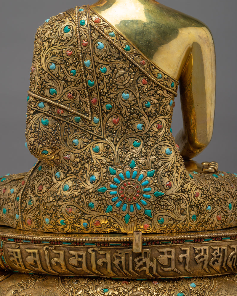 Serene Buddha Shakyamuni Statue | Embodying Peace and Enlightenment