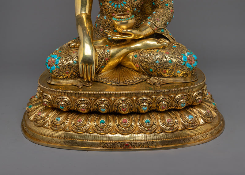 Serene Buddha Shakyamuni Statue | Embodying Peace and Enlightenment
