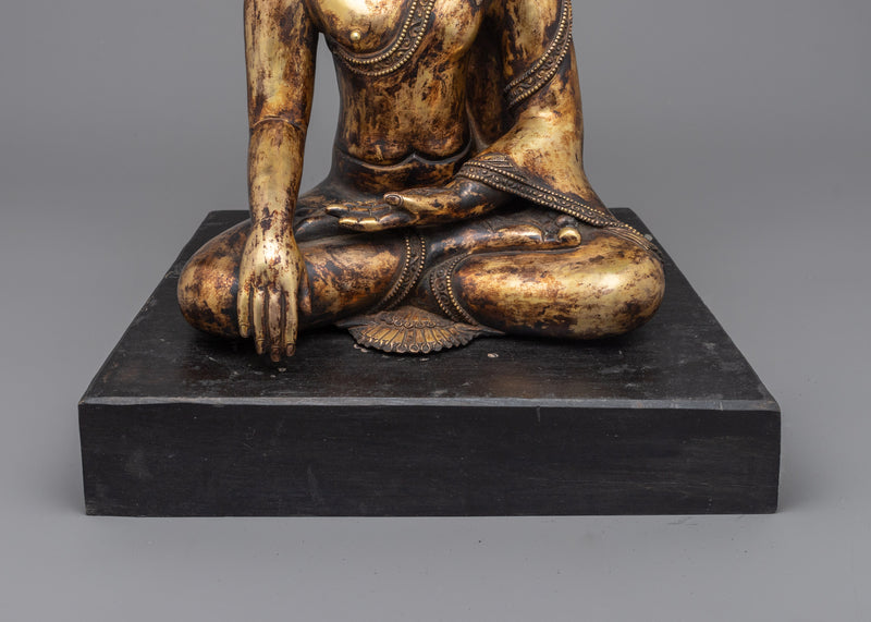 Crown Shakyamuni  Buddha