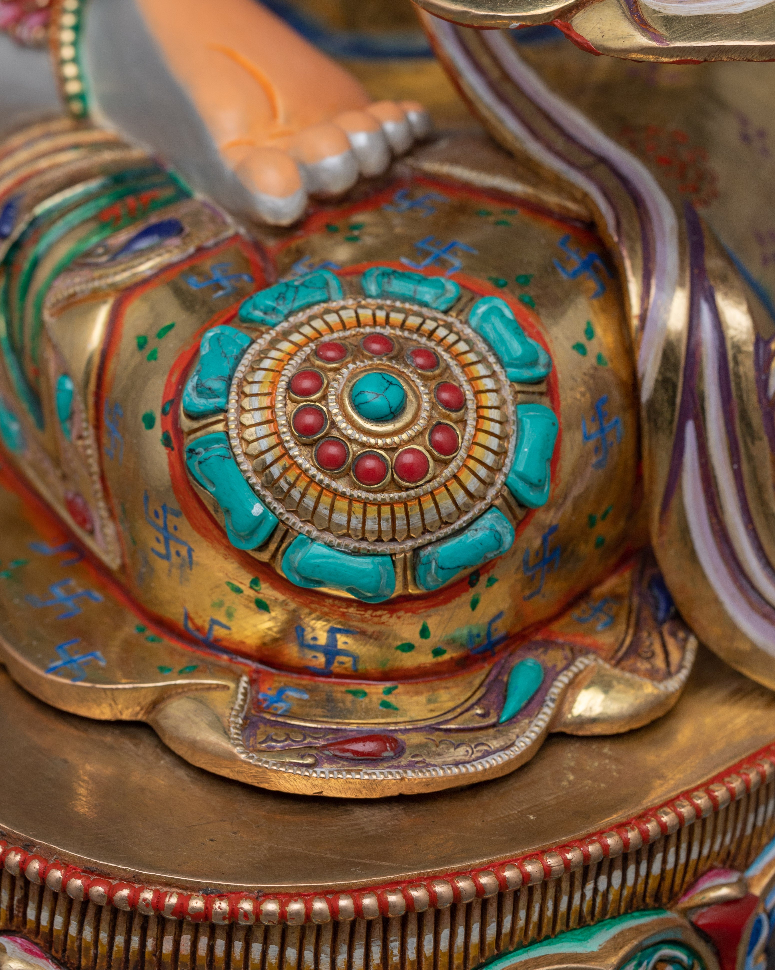 Serene Chenrezig Figure | Embrace Divine Compassion and Wisdom