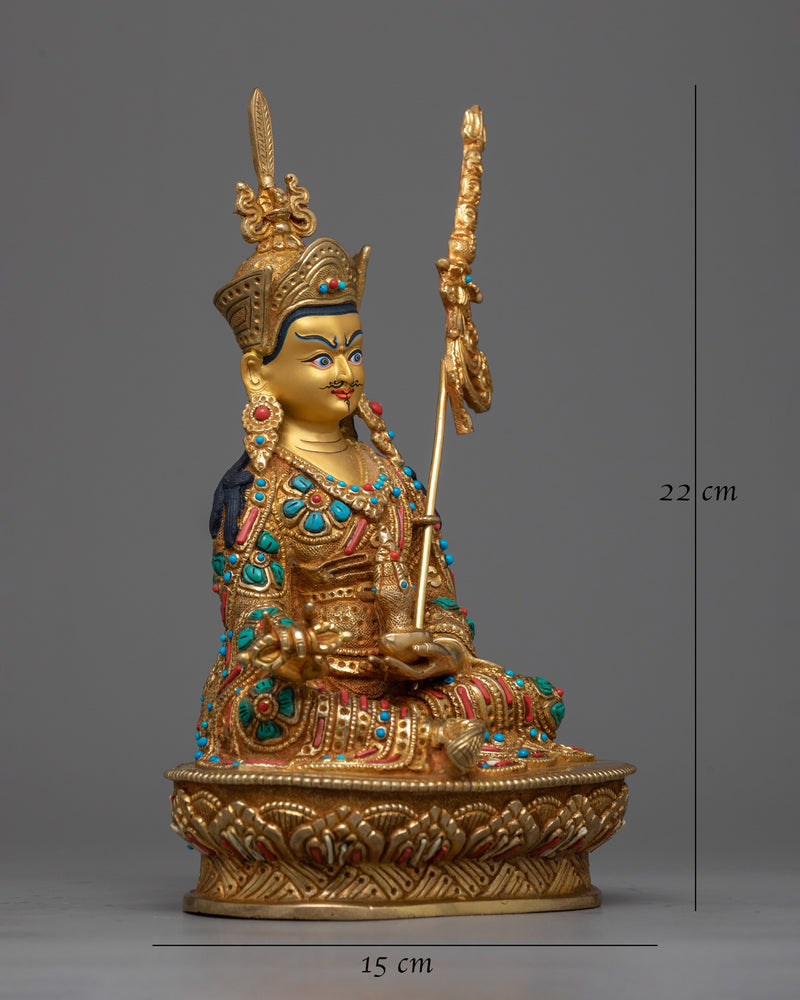 guru-rinpoche-gilt sculpture