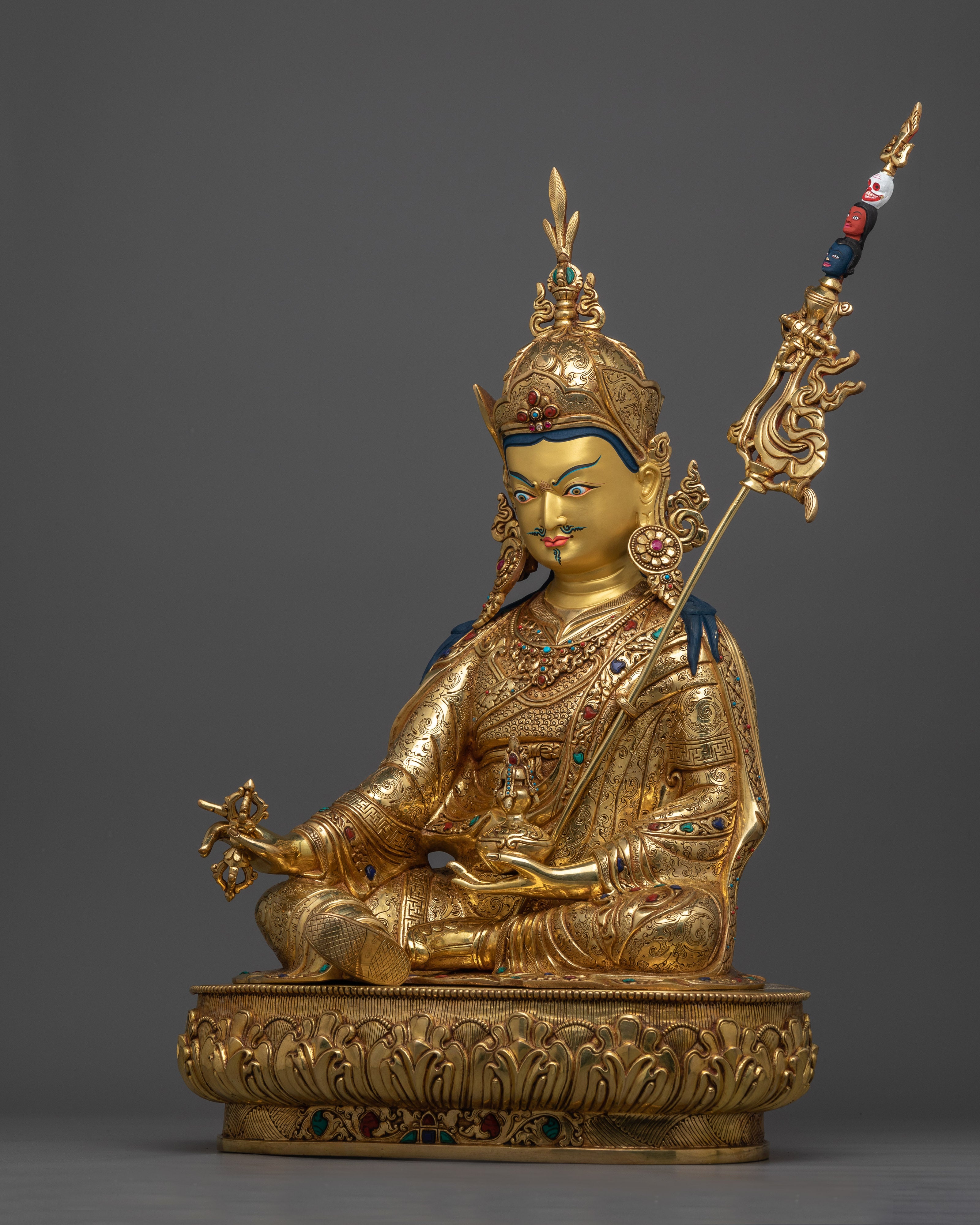 gold-gilded-tantra-rinpoche