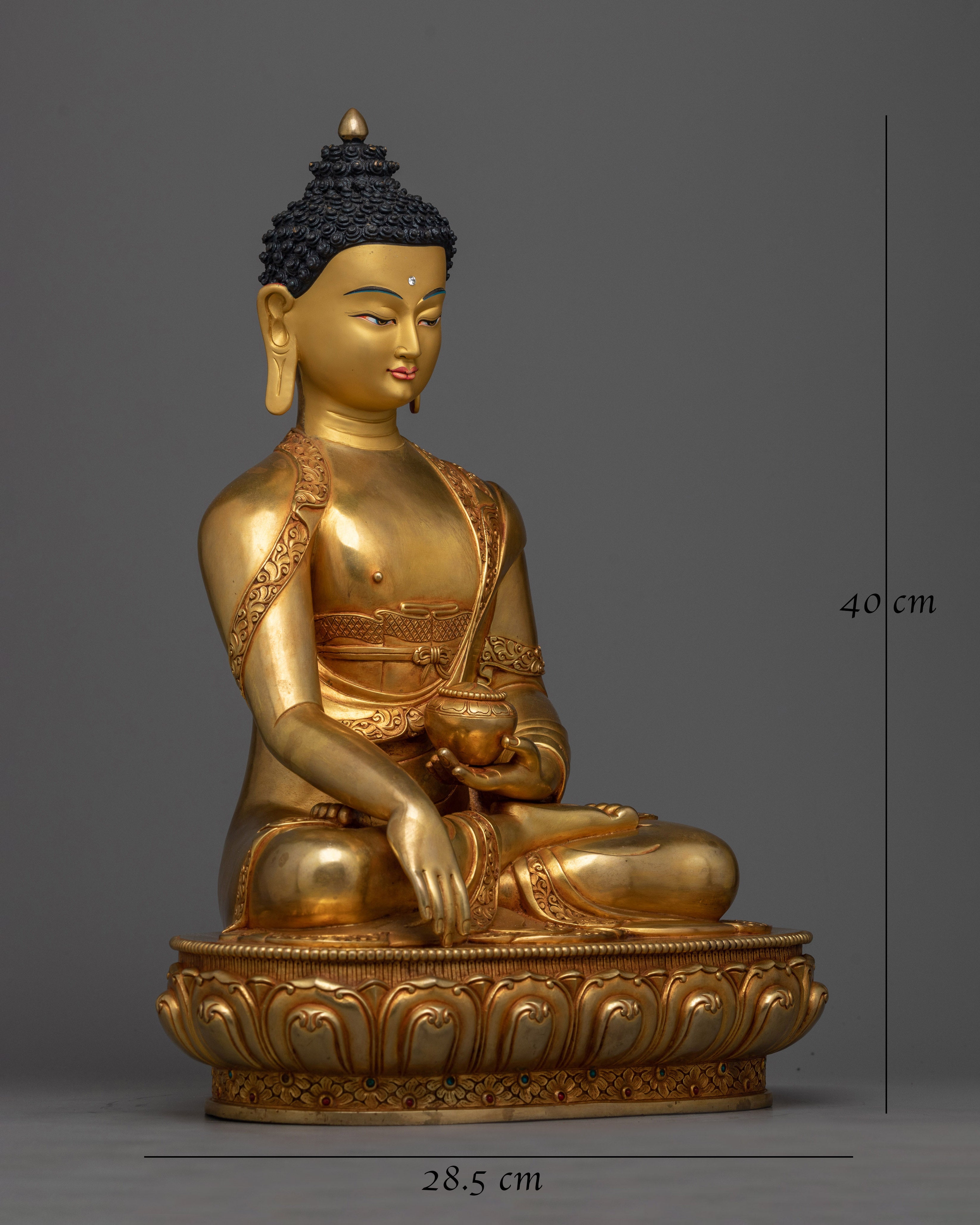 gold-gilded-buddha-shakyamuni