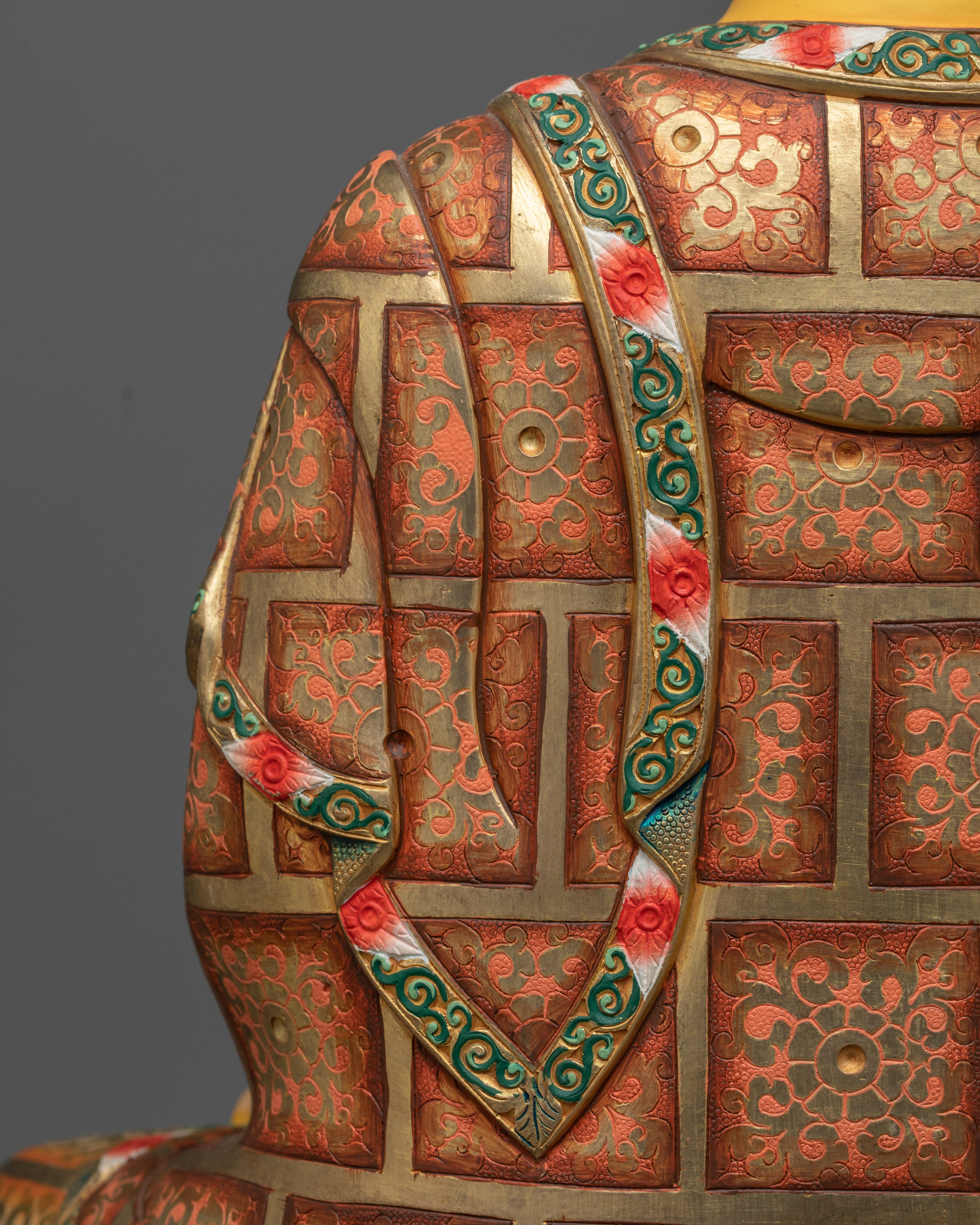 Shakyamuni Buddha Yellow-Hued Statue | Handcrafted Spiritual Emblem