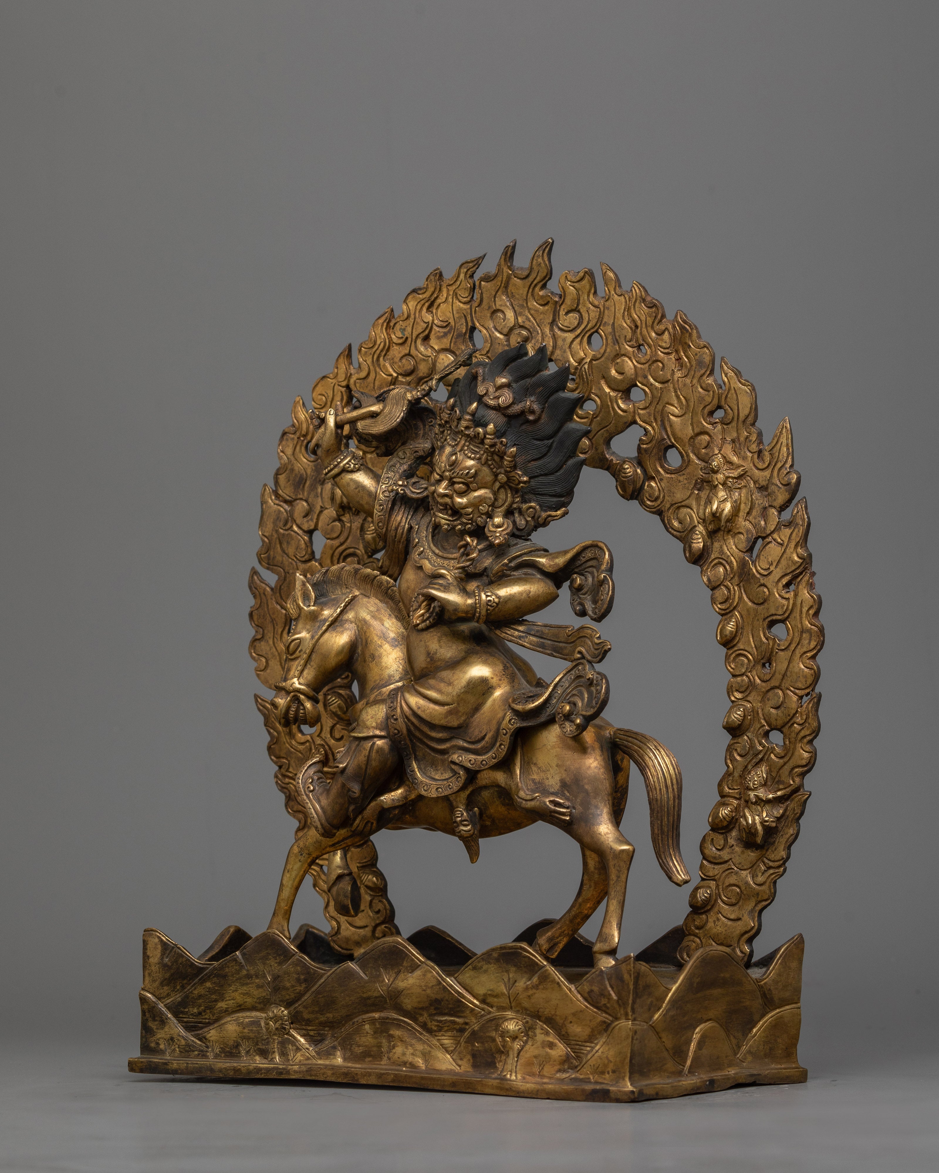 female-mahakala-palden-lhamo-antique