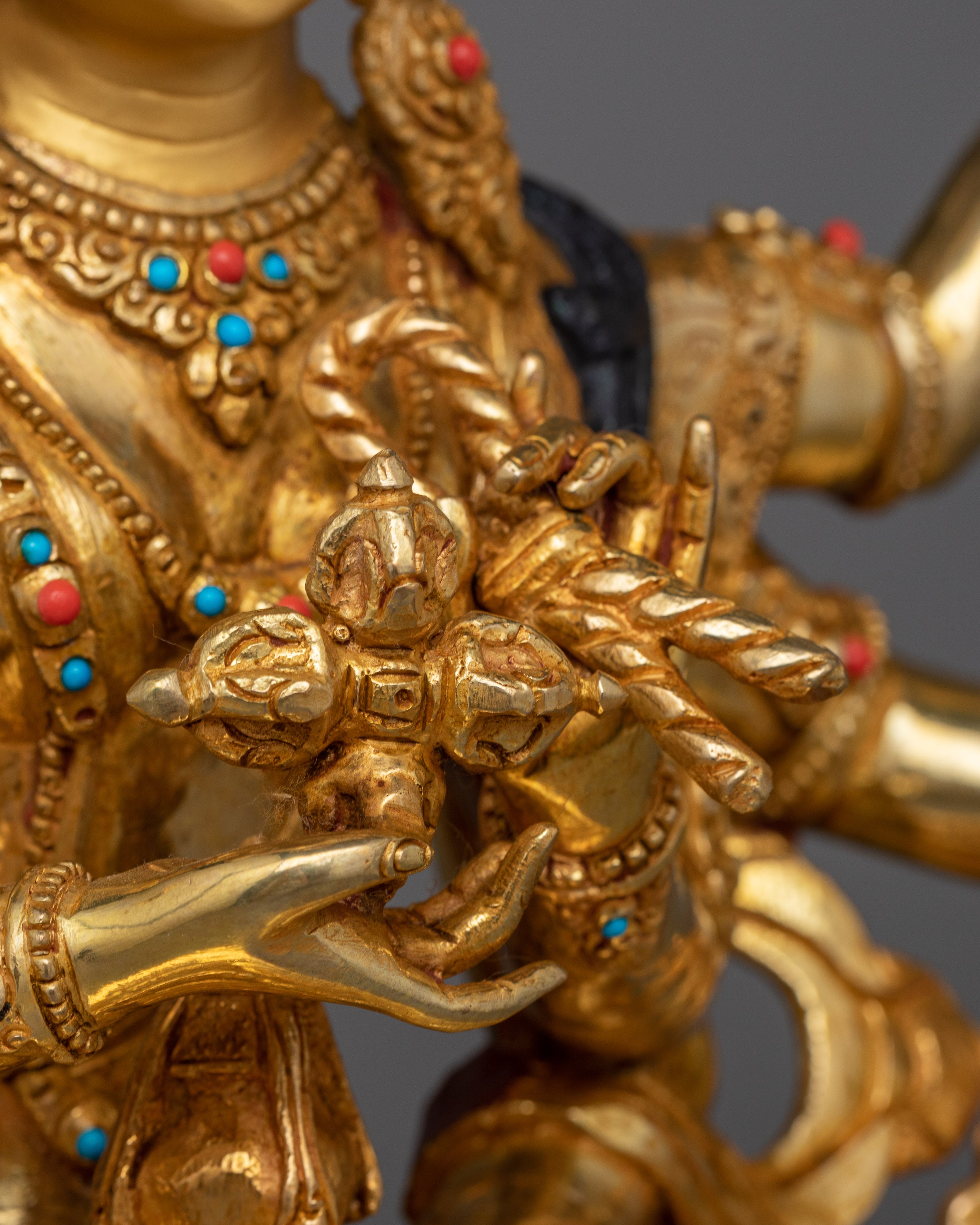 Six-Arms Goddess Namgyalma Statue | Embodiment of Healing and Longevit