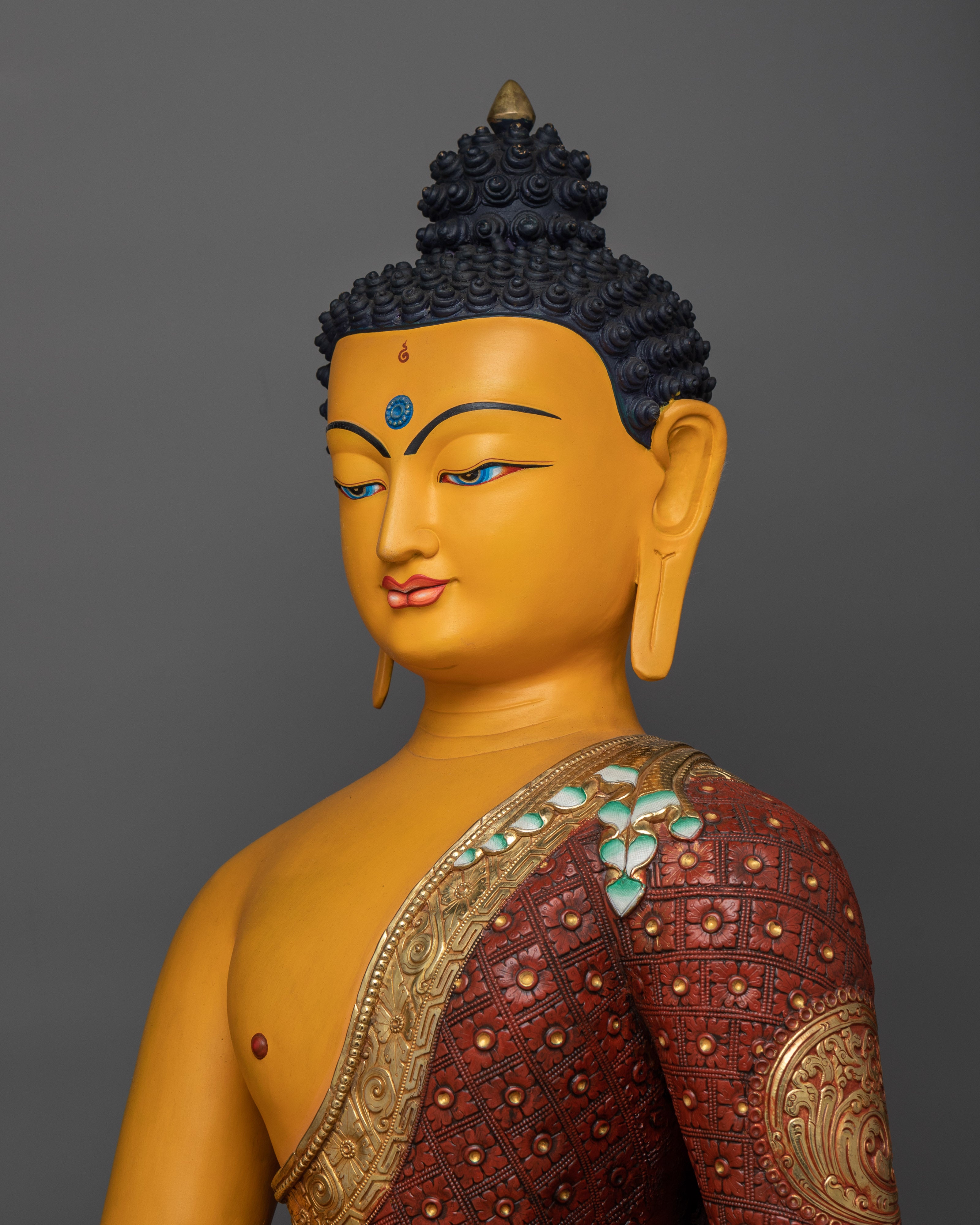 Yellow-Colored Shakyamuni Buddha Statue | A Majestic Beacon of Enlight