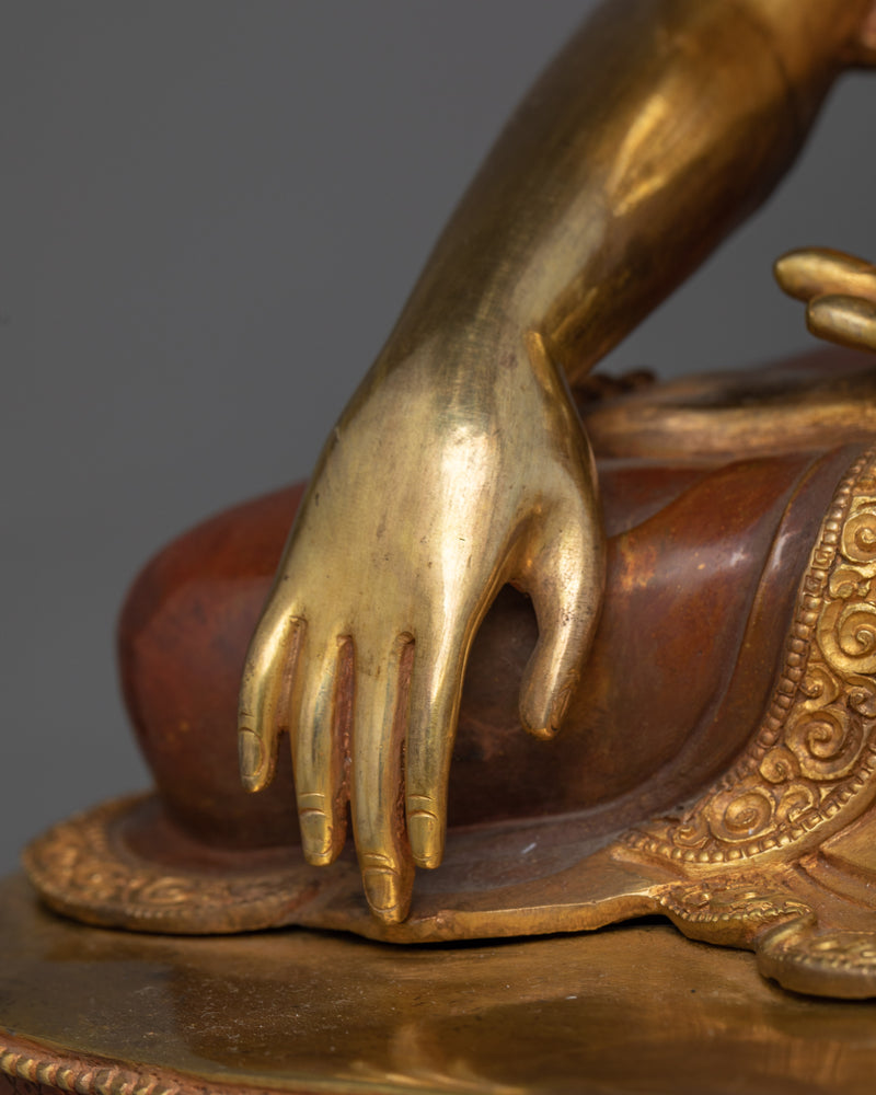 Shakyamuni Buddha Gold Gilded Statue | A Beacon of Tranquility and Enlightenment