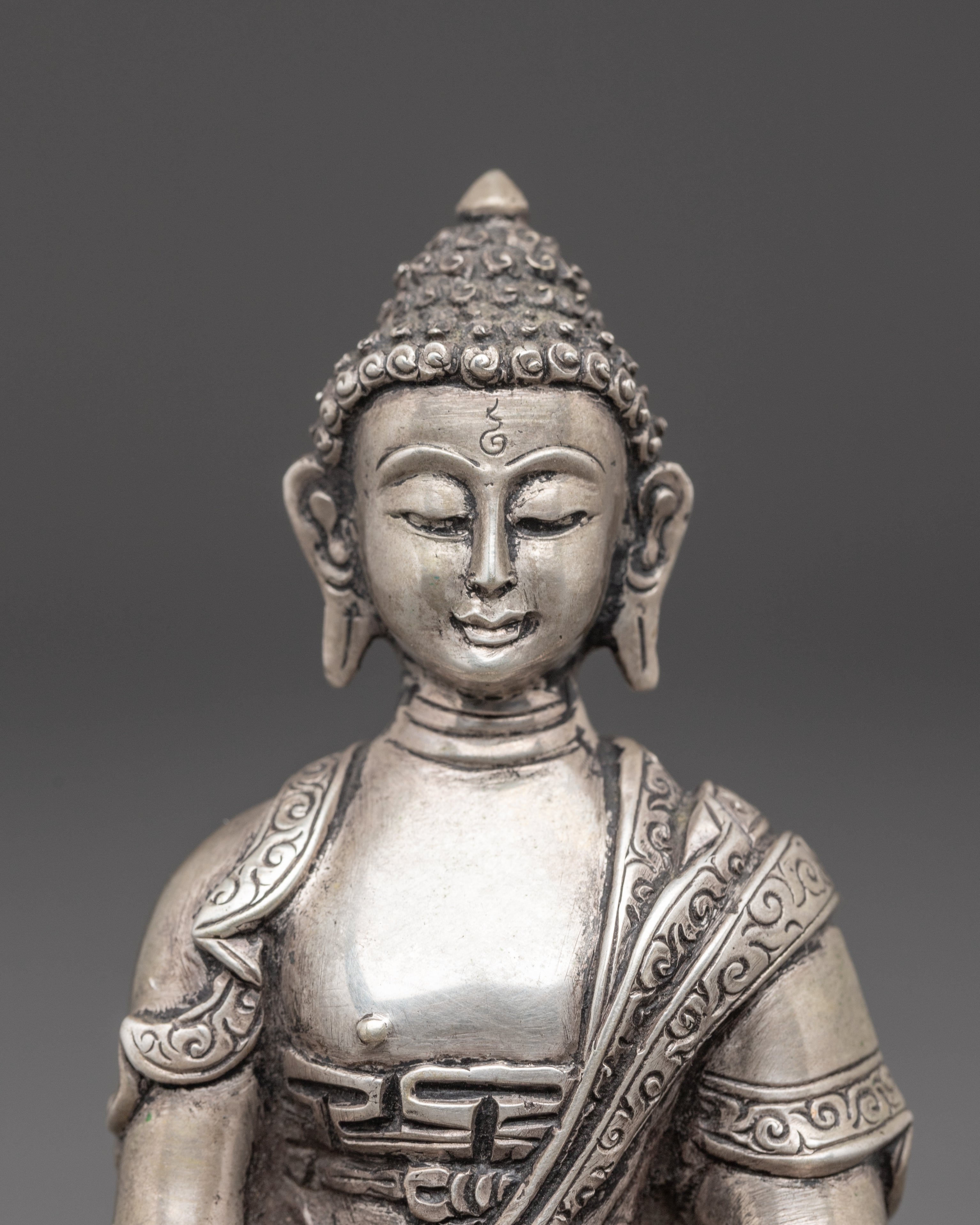 Silver Statue of Buddha Shakyamuni | Historical Buddha