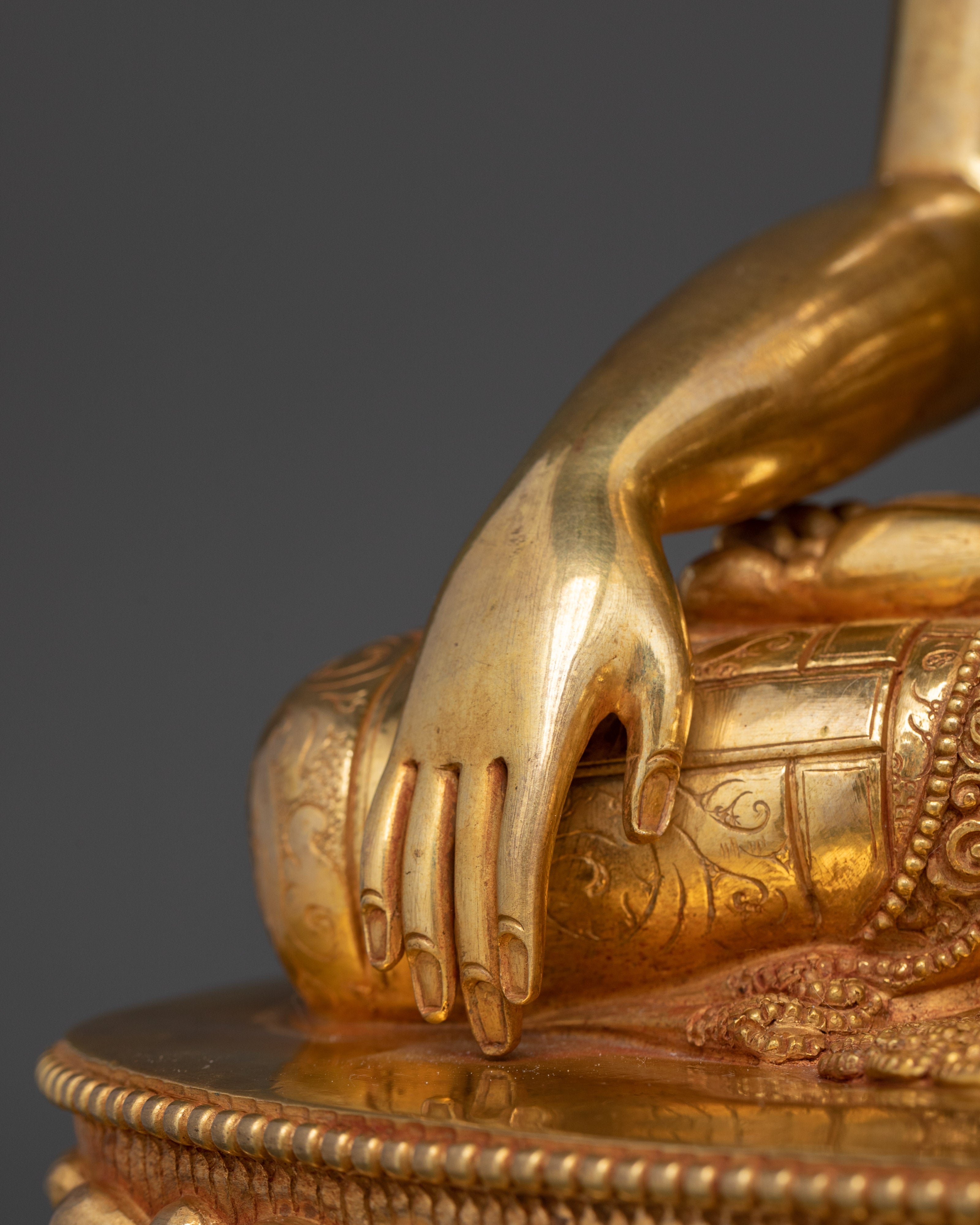 Sacred Shakyamuni Buddha Statue | The Enlightened One