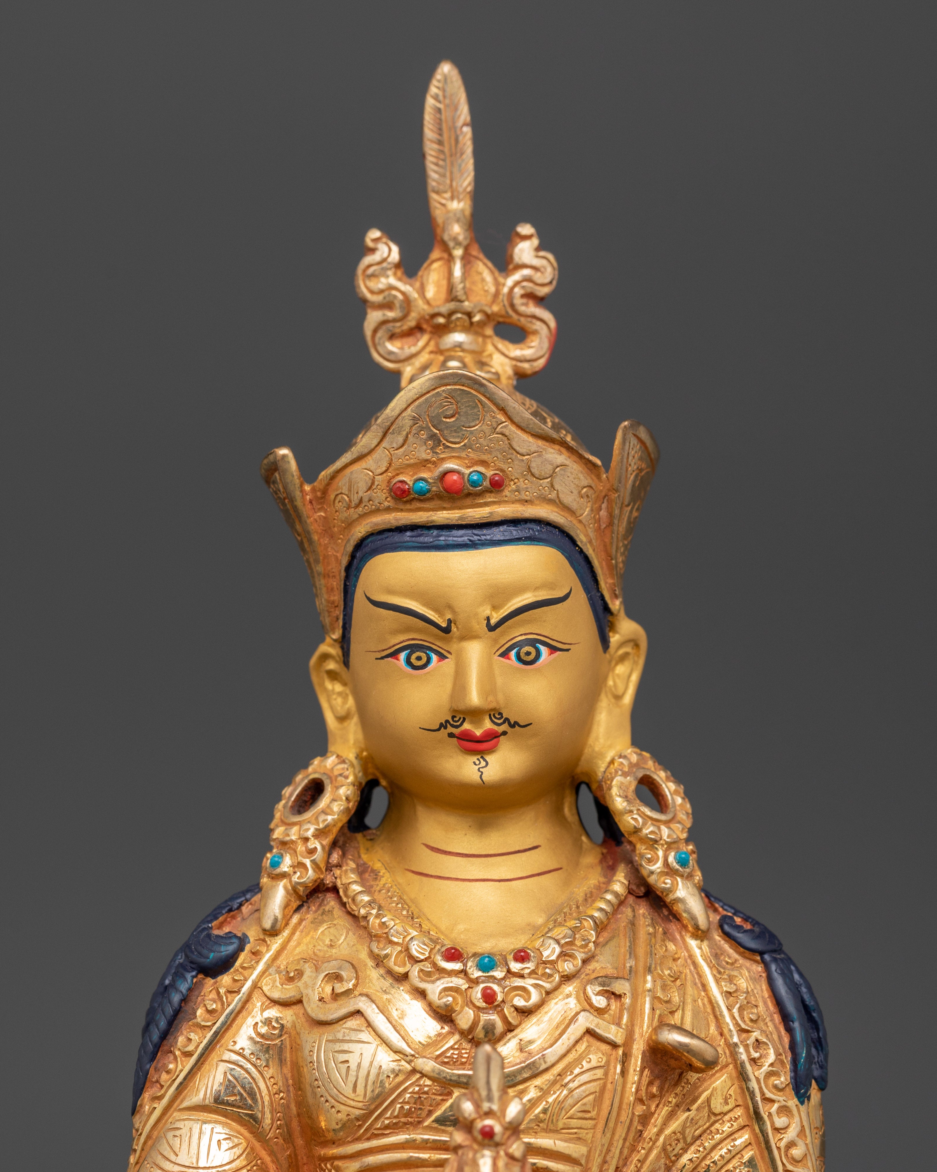 The Precious Master of Tibetan Buddhism | Guru Rinpoche Statue