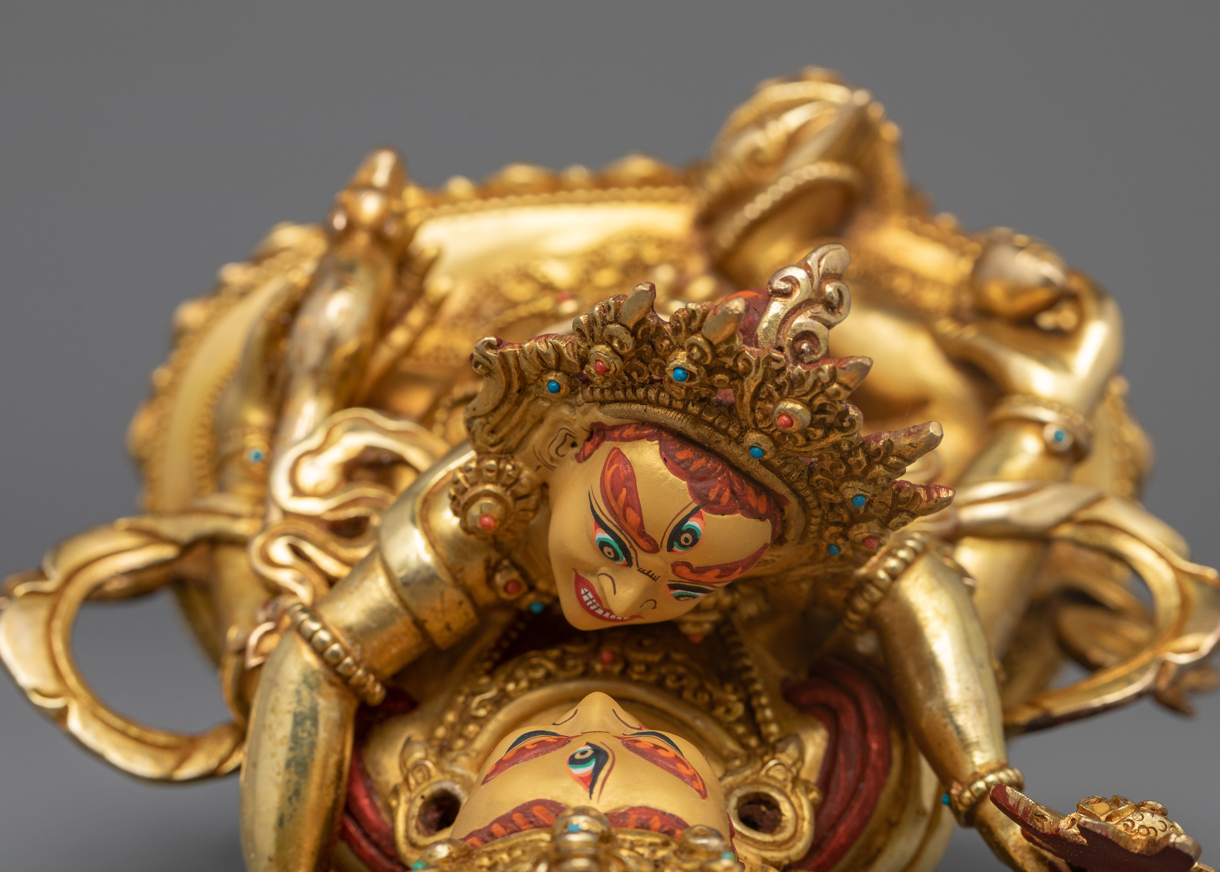 Green Dzambhala with Consort figure | Embodiment of Abundance and Spiritual Prosperity