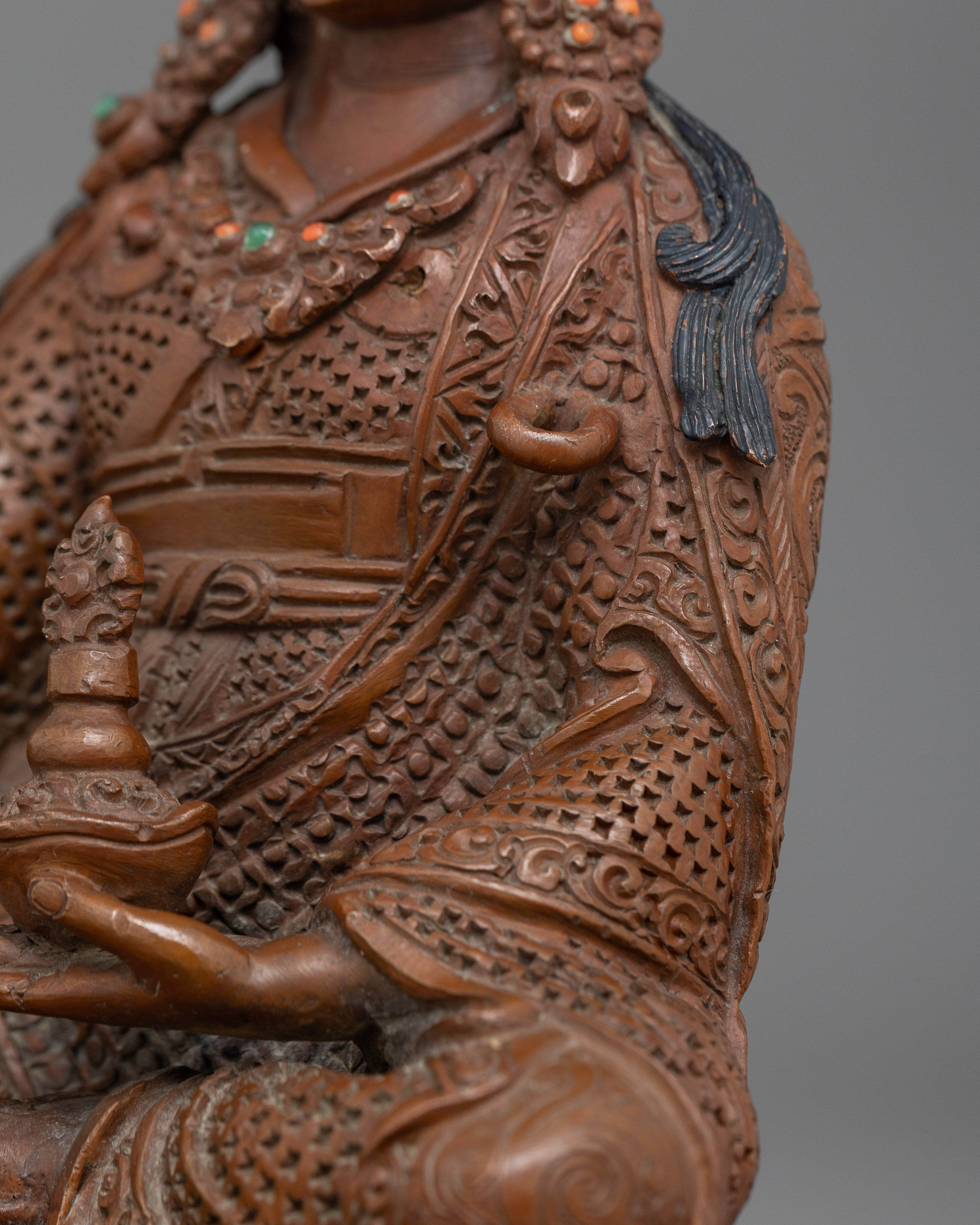 Guru Rinpoche Padmasambhava figurine | Tibetan Buddhist Master for Meditation
