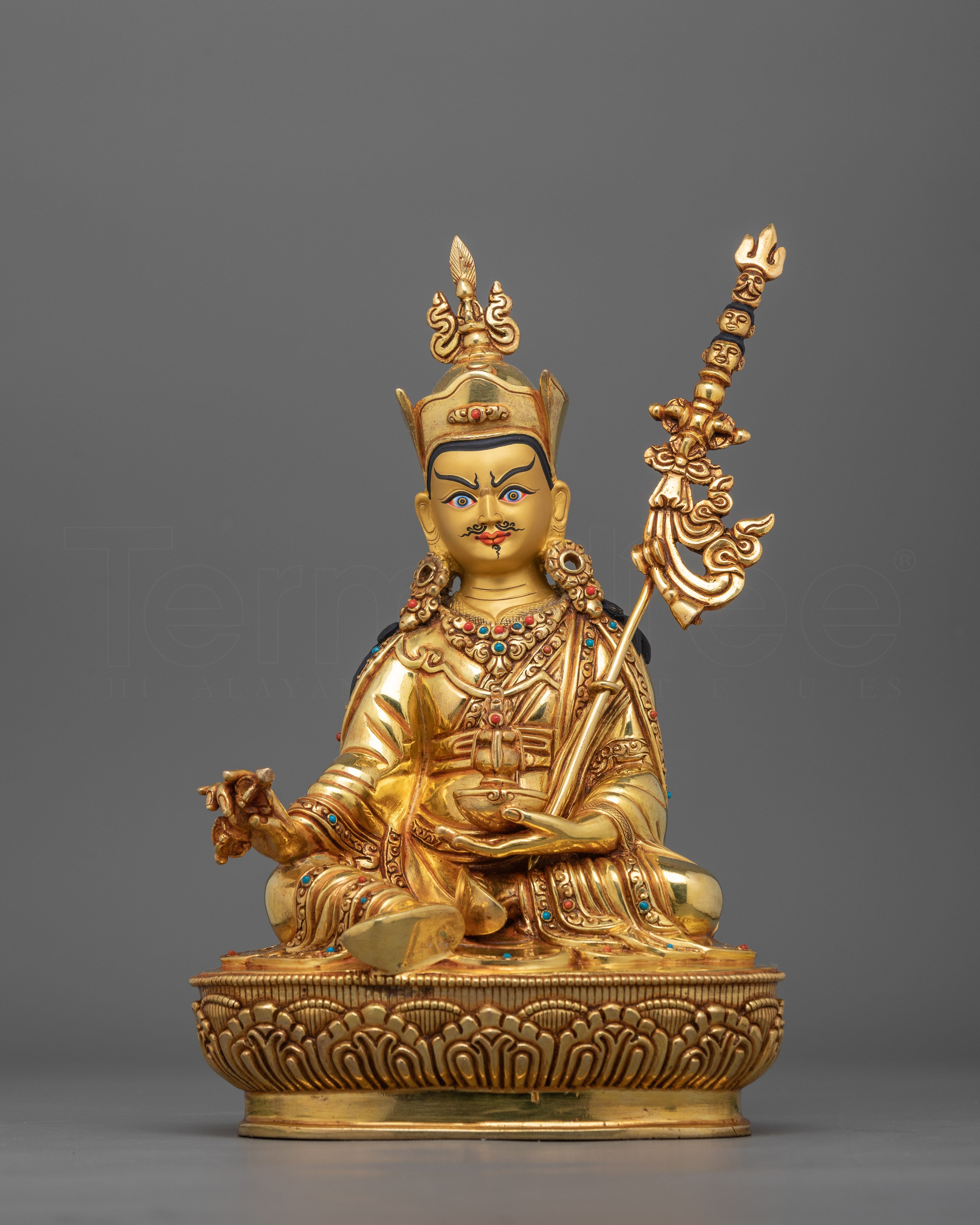 Tantric Master Guru Rinpoche Statue | Symbol of Fearlessness and Spiritual Mastery